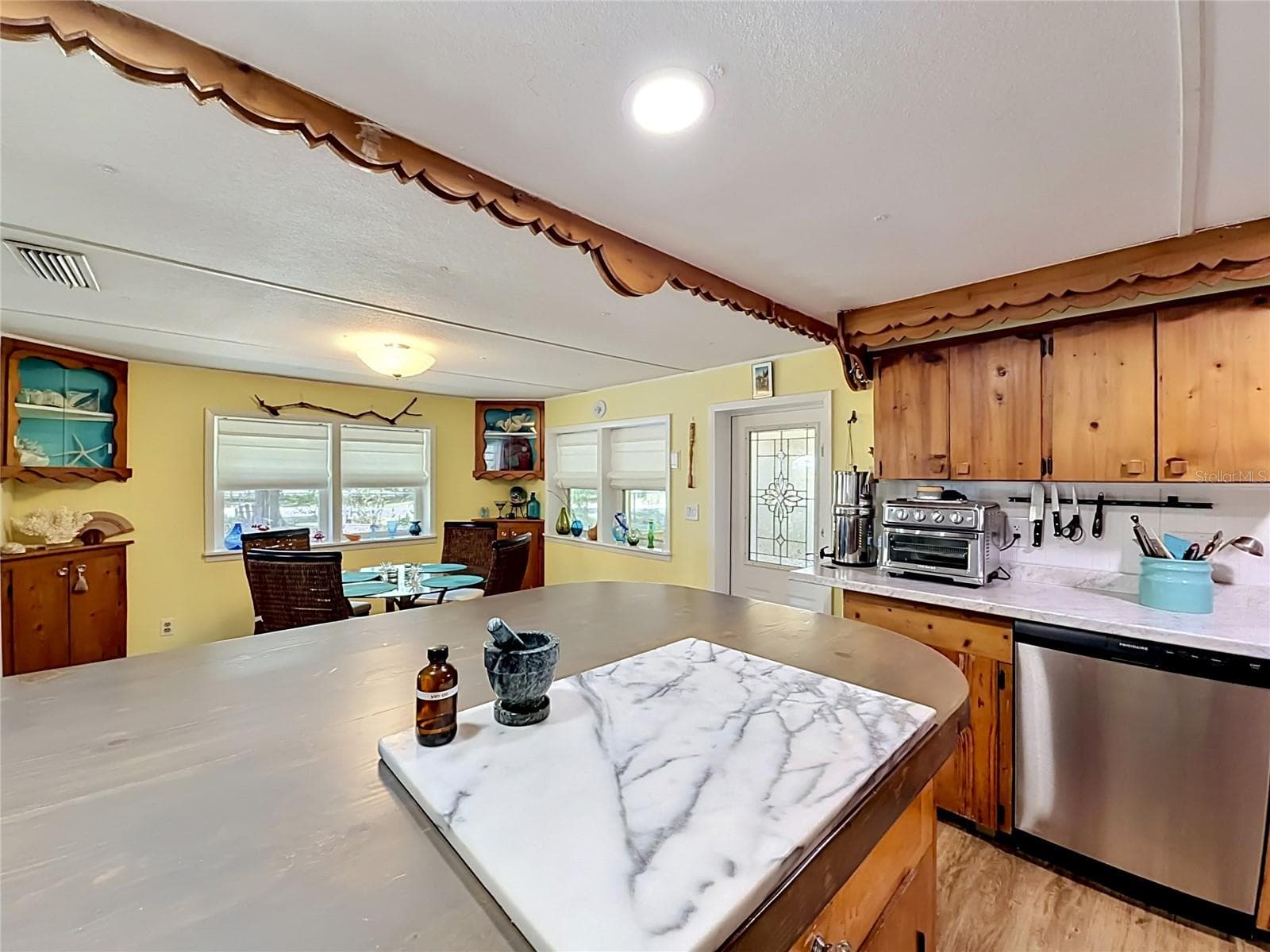 Mobile Home at 22736 SW 117TH ST, DUNNELLON, photo 10 of 66