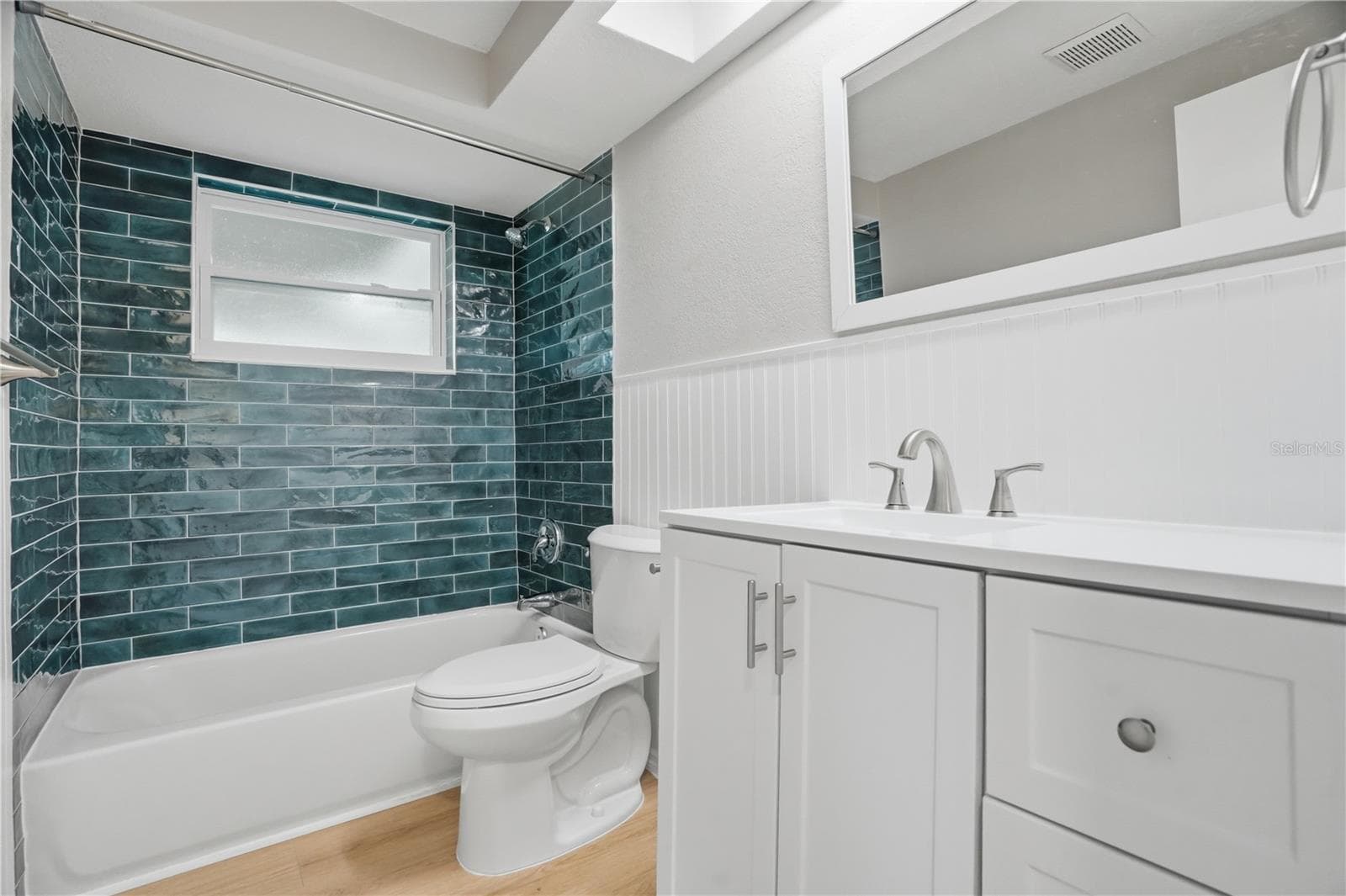 Single Family Residence at 3104 SALISBURY DR, HOLIDAY, photo 14 of 29