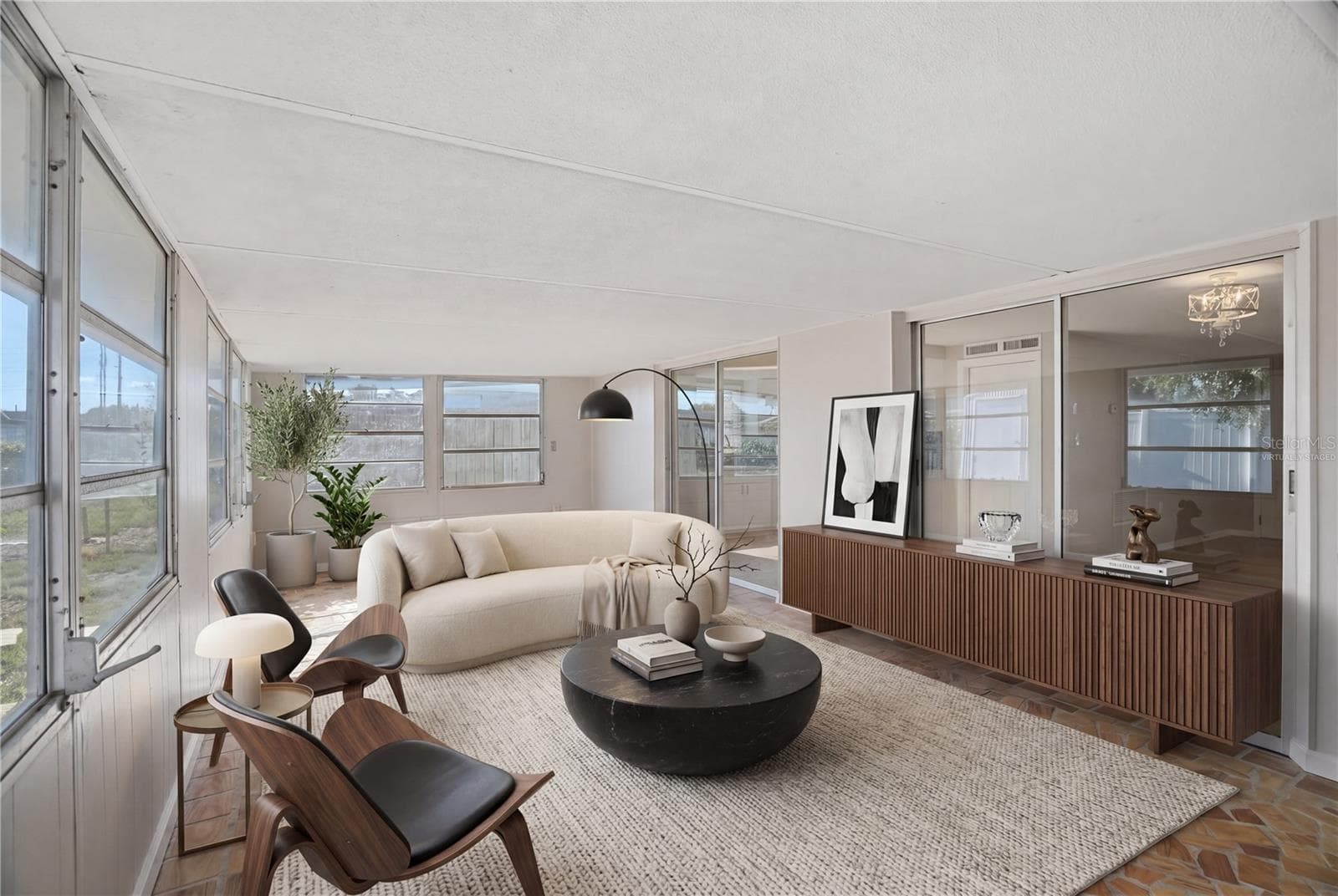 Virtually staged - 3104 SALISBURY DR, HOLIDAY
