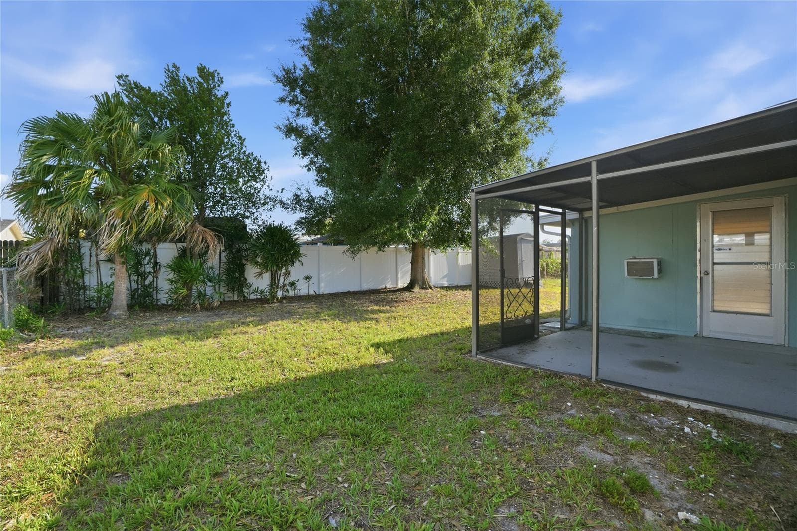 Single Family Residence at 3104 SALISBURY DR, HOLIDAY, photo 25 of 29