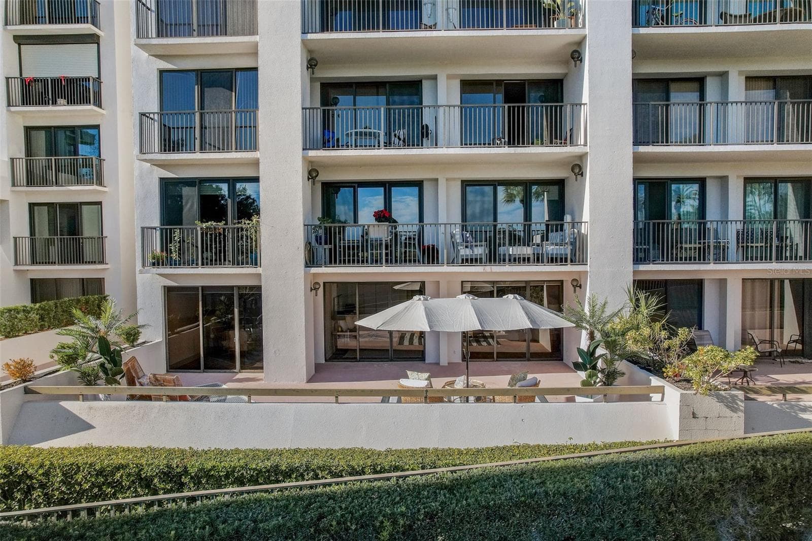 Condominium at 6 BELLEVIEW BLVD #101, BELLEAIR, photo 26 of 33