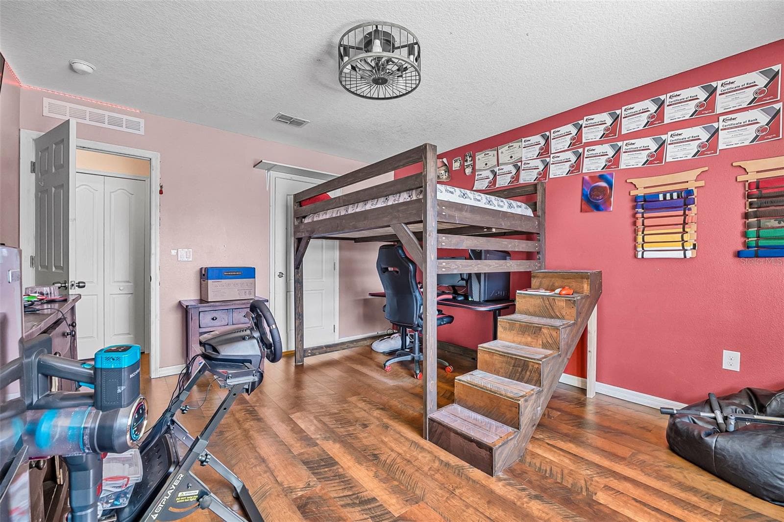 Upstairs bedroom 2 - 120 LOS ARBOR DR, DELAND