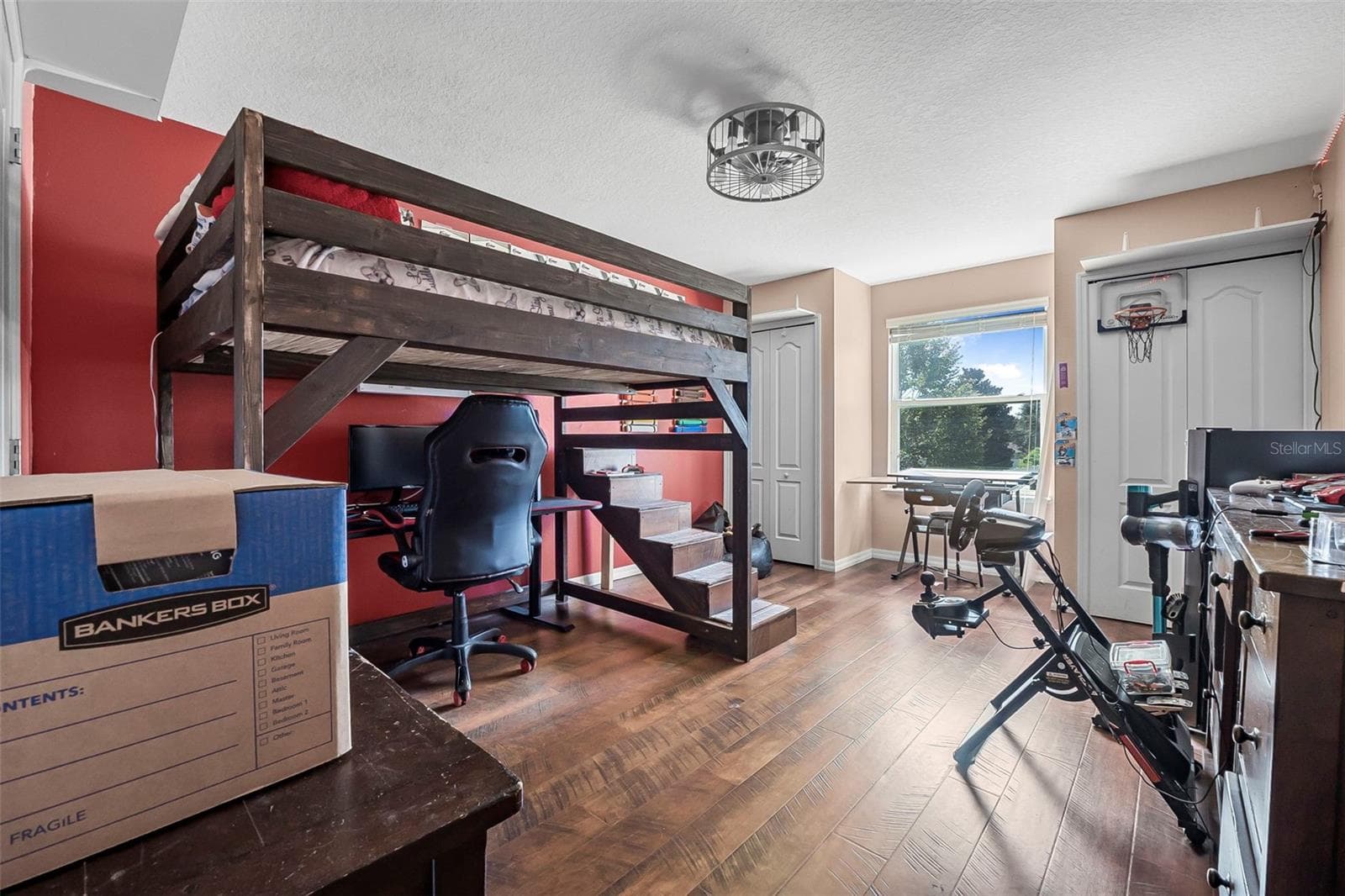 Single Family Residence at 120 LOS ARBOR DR, DELAND, photo 29 of 51