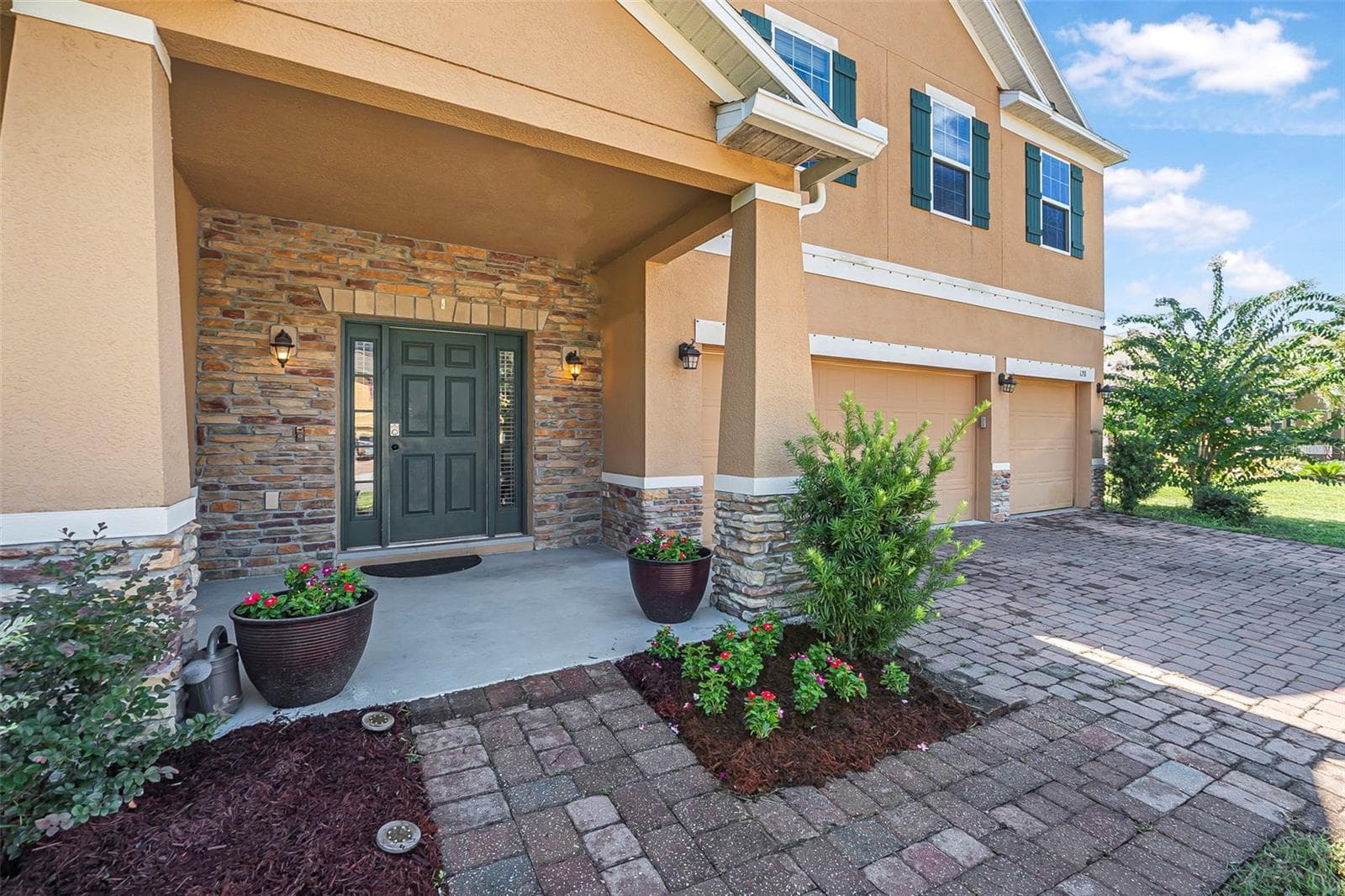 Single Family Residence at 120 LOS ARBOR DR, DELAND, photo 45 of 51