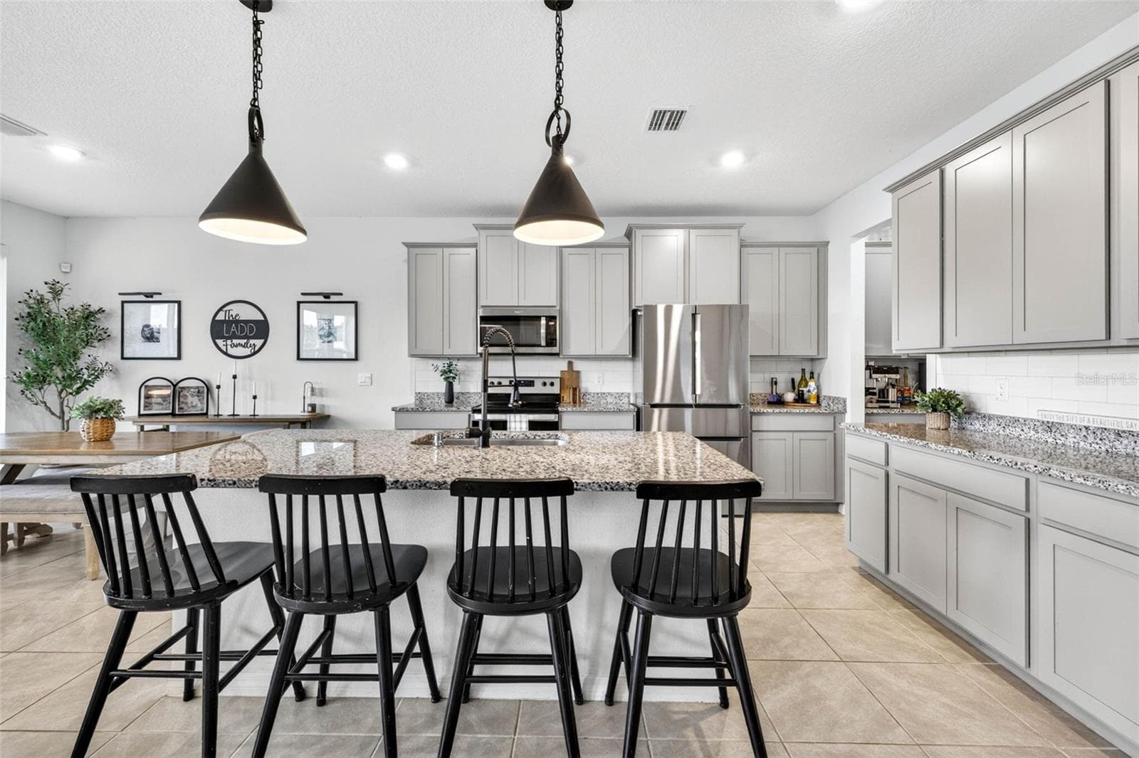 Single Family Residence at 13793 WINEBERRY DR, DADE CITY, photo 11 of 80