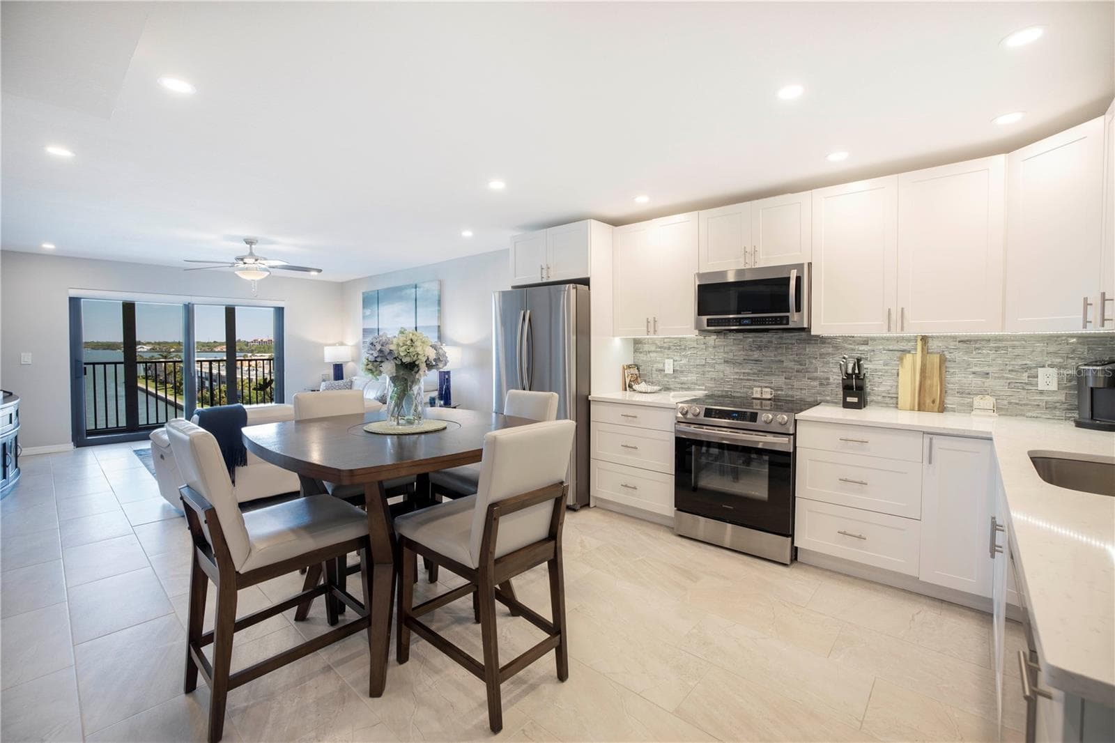 Condominium at 7300 SUN ISLAND DR S #602, SOUTH PASADENA, photo 10 of 48