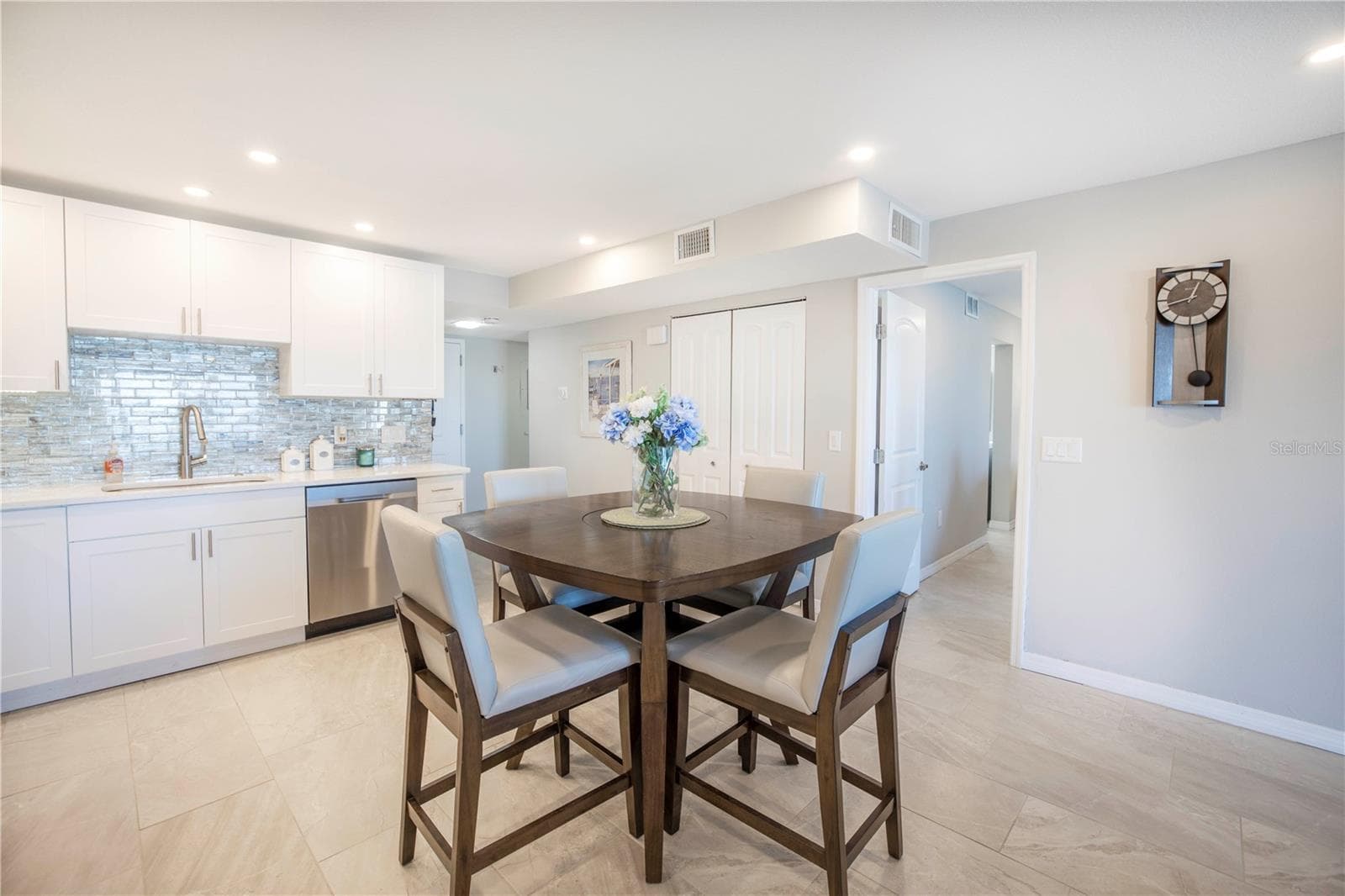 Condominium at 7300 SUN ISLAND DR S #602, SOUTH PASADENA, photo 16 of 48