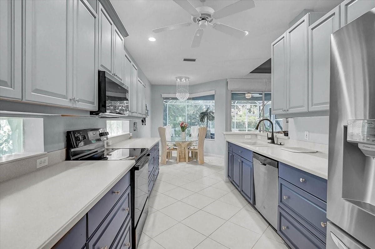 Single Family Residence at 103 BISHOPS COURT RD, OSPREY, photo 12 of 55