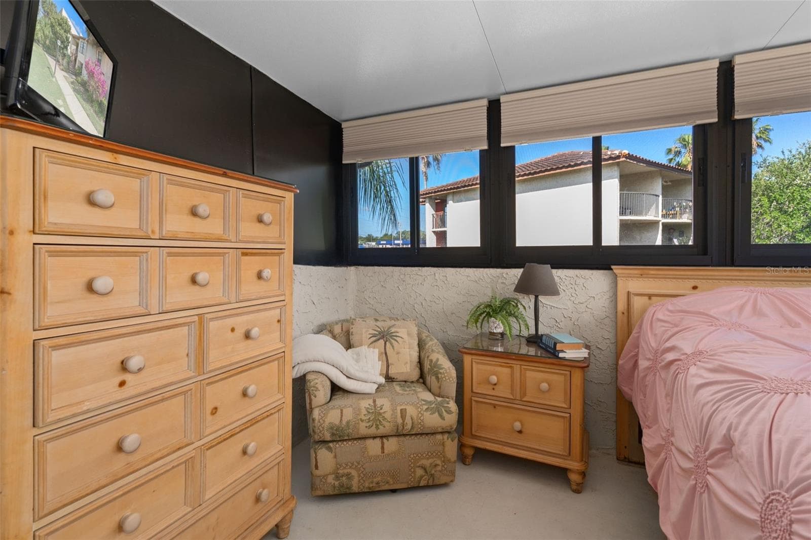 Condominium at 2571 CYPRUS DR #1-201, PALM HARBOR, photo 24 of 77