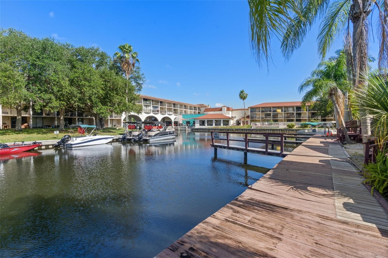 Condominium at 2571 CYPRUS DR #1-201, PALM HARBOR, photo 33 of 77