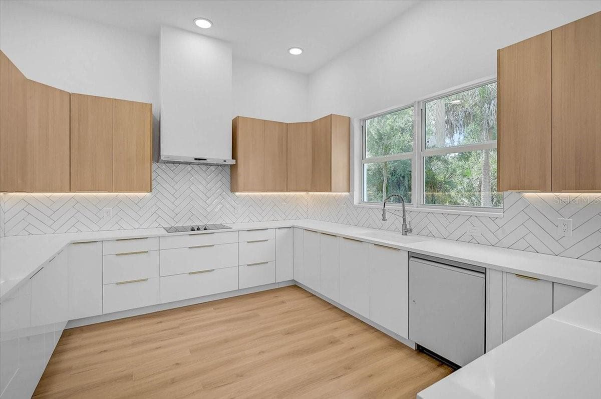Single Family Residence at 4443 WINDSONG AVE, NORTH PORT, photo 14 of 47