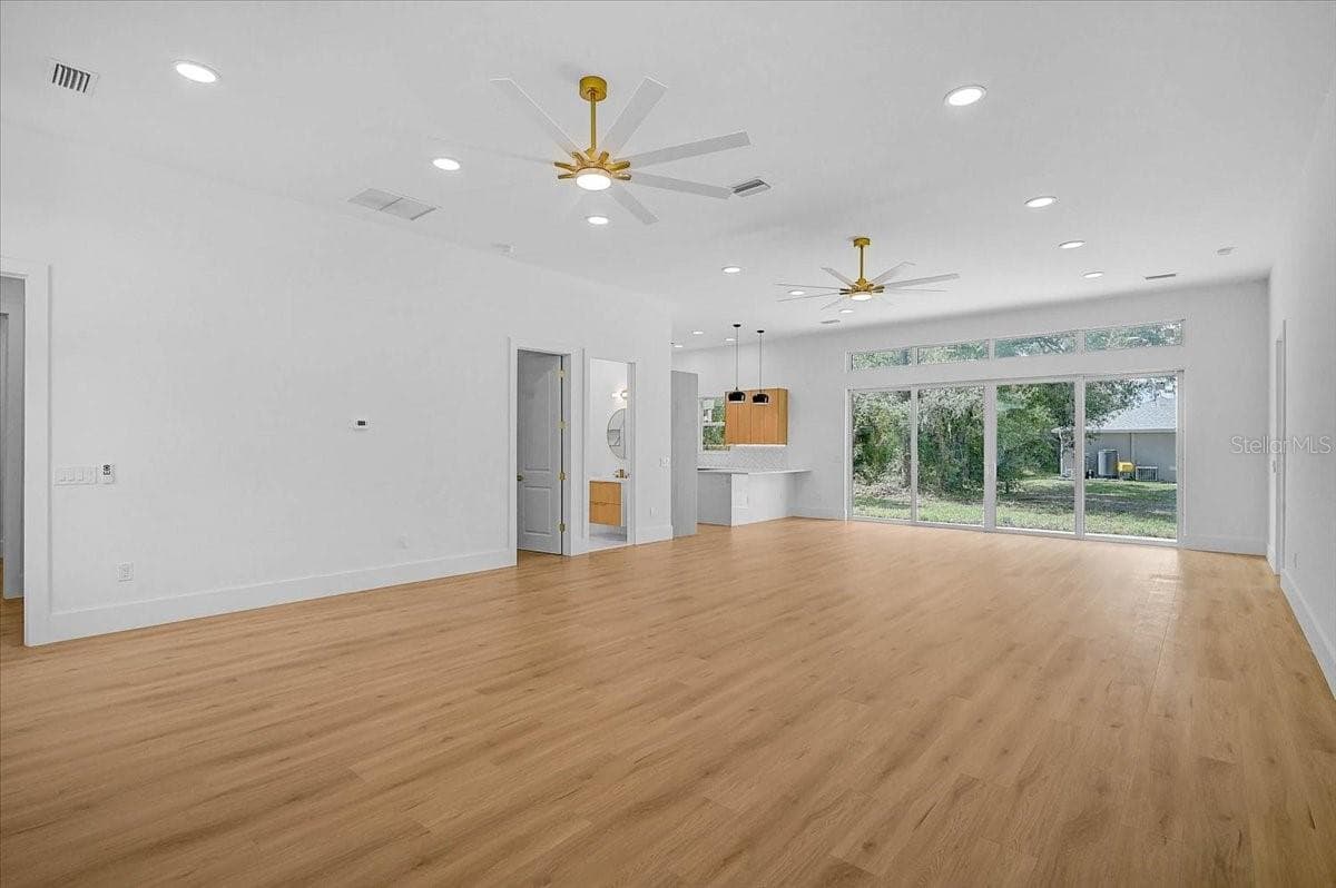 Single Family Residence at 4443 WINDSONG AVE, NORTH PORT, photo 15 of 47