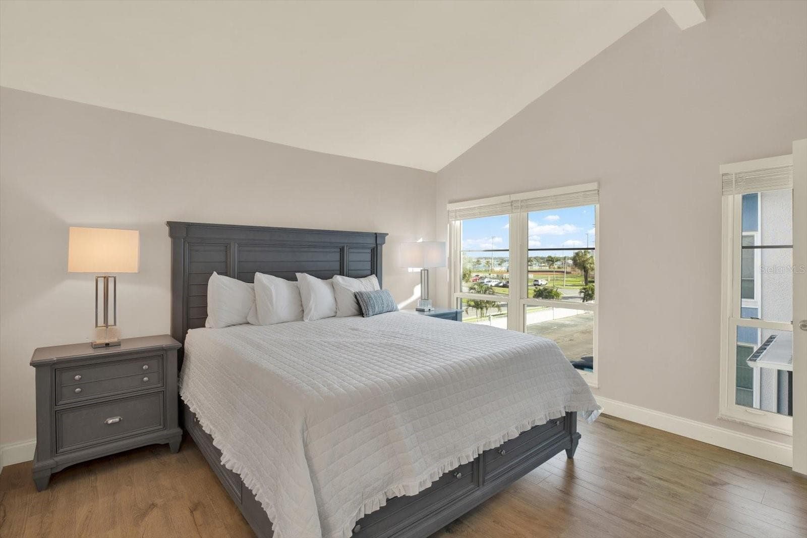 Primary Bedroom - 169 MEDALLION BLVD #E, MADEIRA BEACH