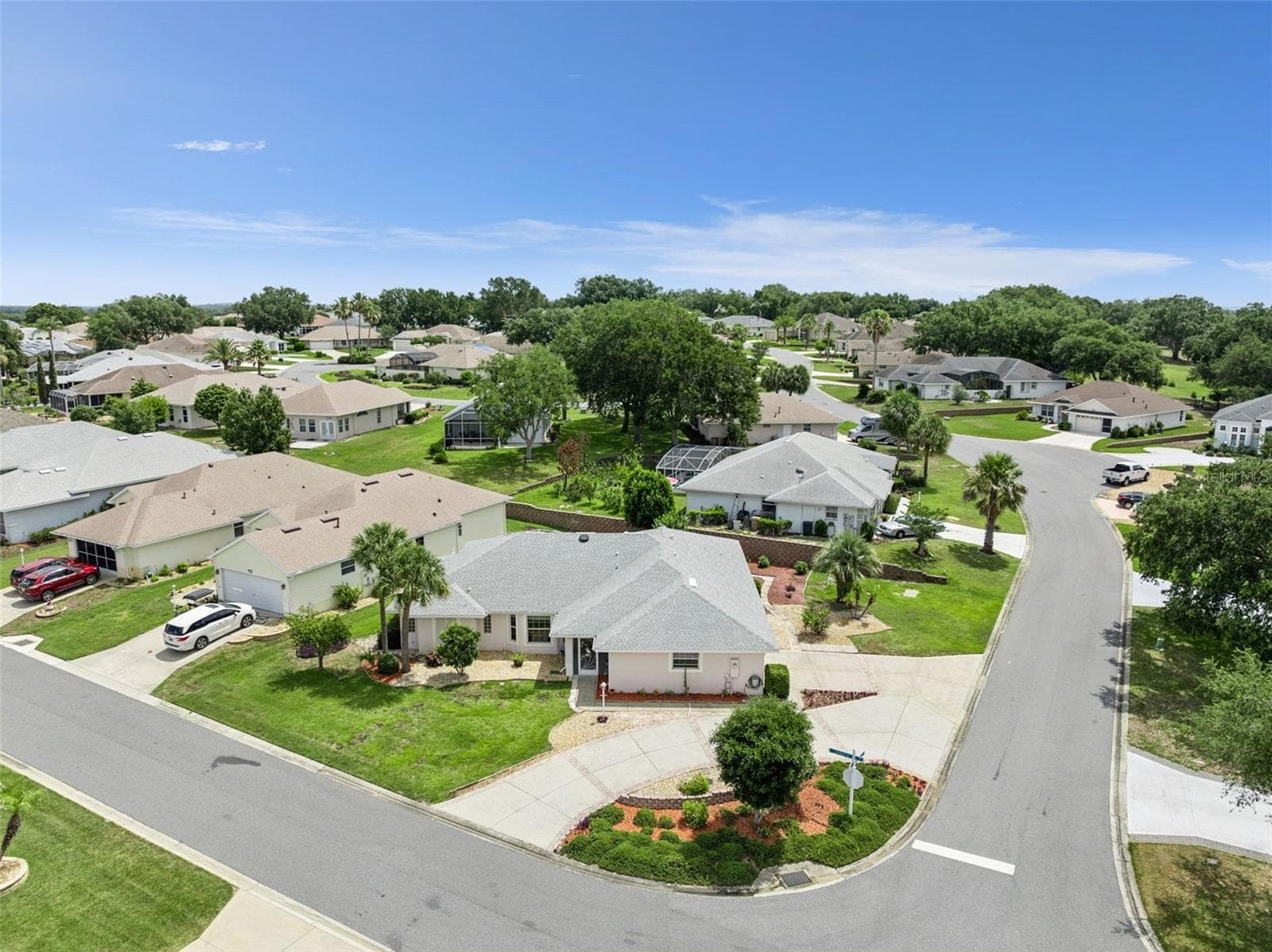 Single Family Residence at 21101 BRAVEHEART DR, LEESBURG, photo 47 of 77