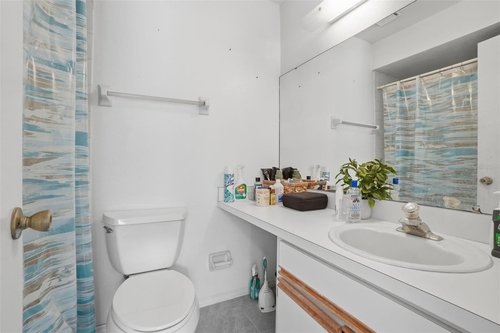 Townhouse at 2025 WATERLEAF ST, ORLANDO, photo 24 of 43