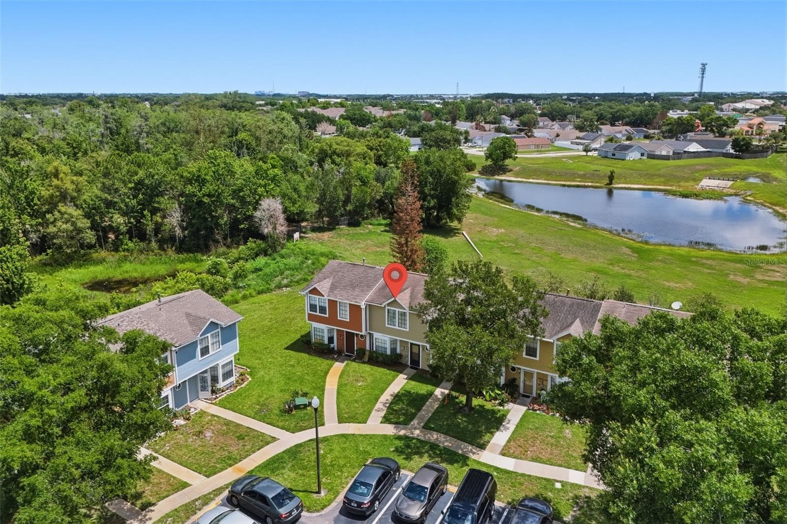 Townhouse at 2025 WATERLEAF ST, ORLANDO, photo 31 of 43