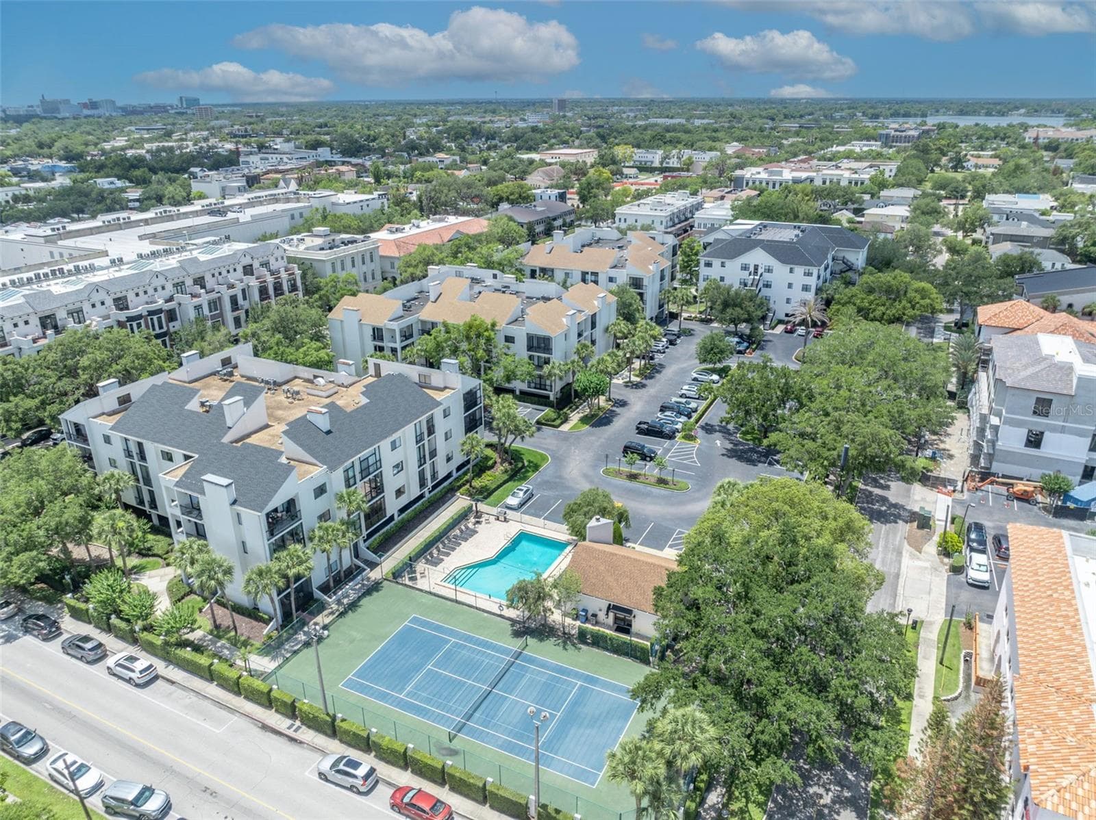 Claim this distinctive home, designed for the way you want to live! - 300 CAROLINA AVE #402C, WINTER PARK