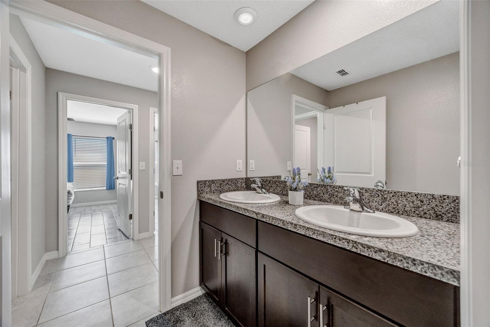 Single Family Residence at 138 RAIN BERRY AVE, RUSKIN, photo 15 of 58