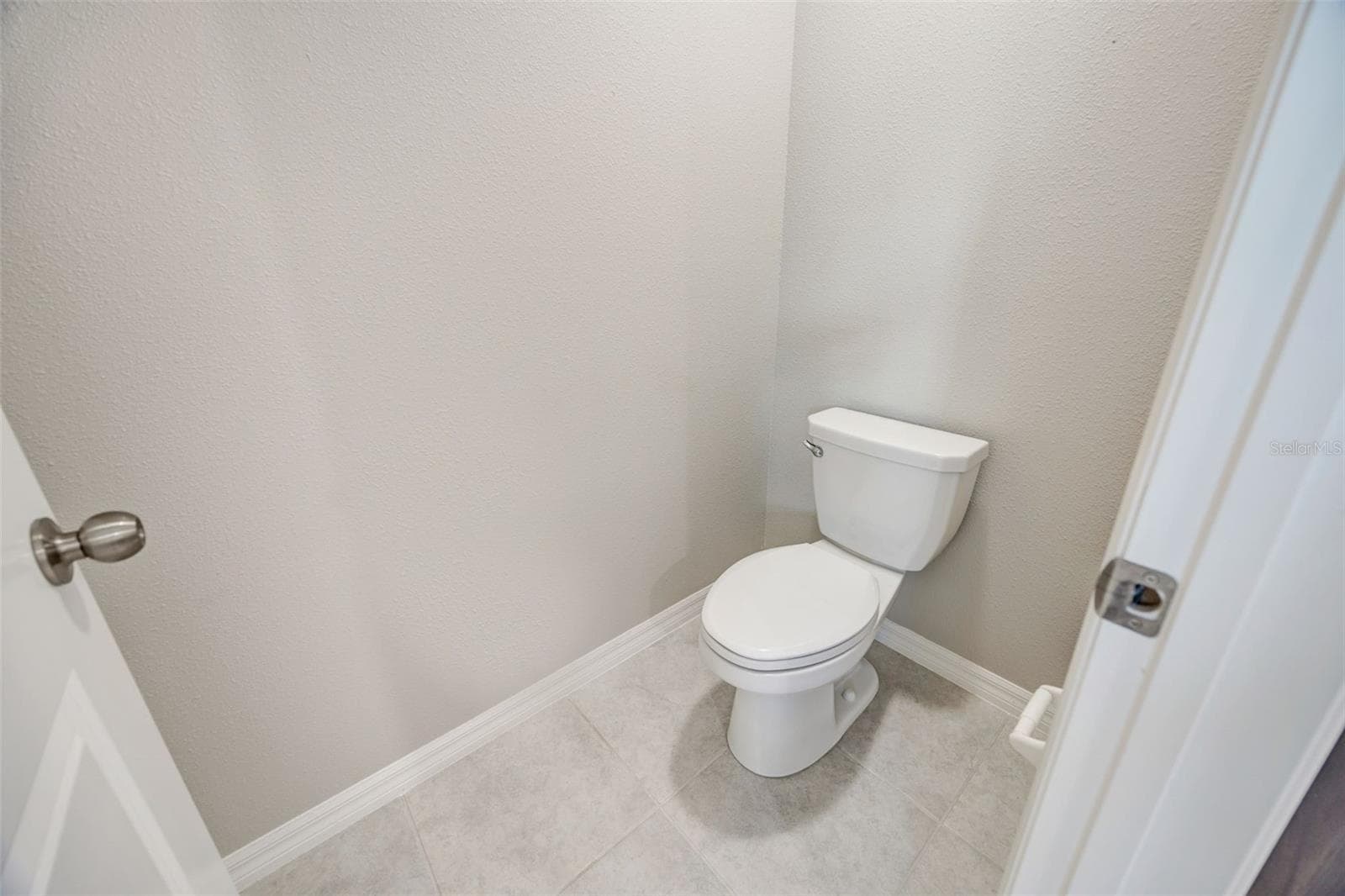 Single Family Residence at 138 RAIN BERRY AVE, RUSKIN, photo 31 of 58