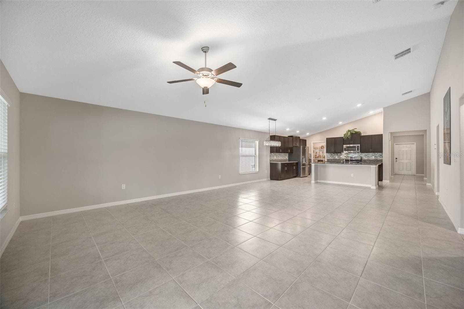 Single Family Residence at 138 RAIN BERRY AVE, RUSKIN, photo 35 of 58