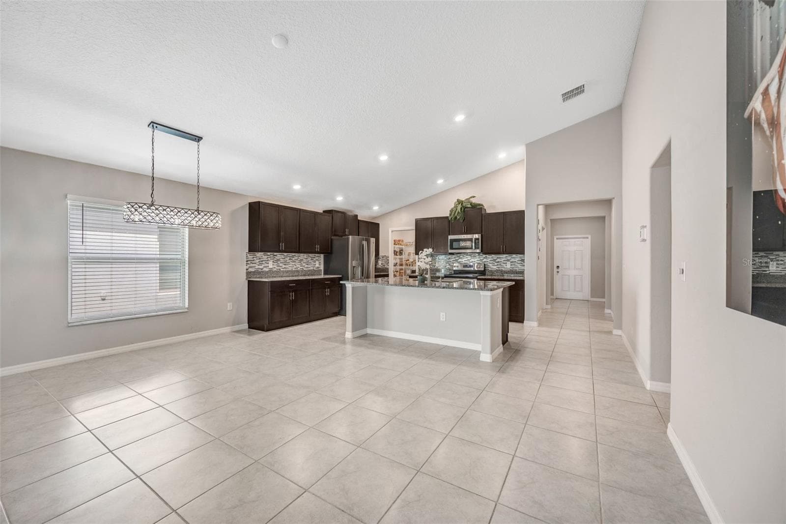 Single Family Residence at 138 RAIN BERRY AVE, RUSKIN, photo 38 of 58