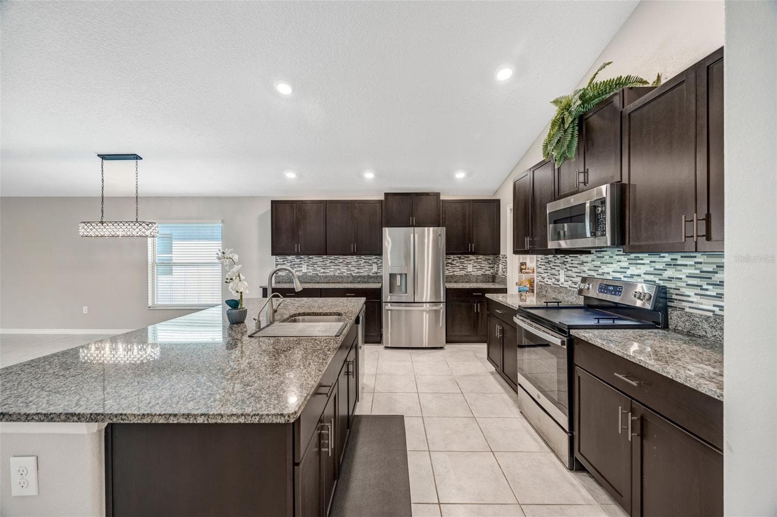 Single Family Residence at 138 RAIN BERRY AVE, RUSKIN, photo 42 of 58