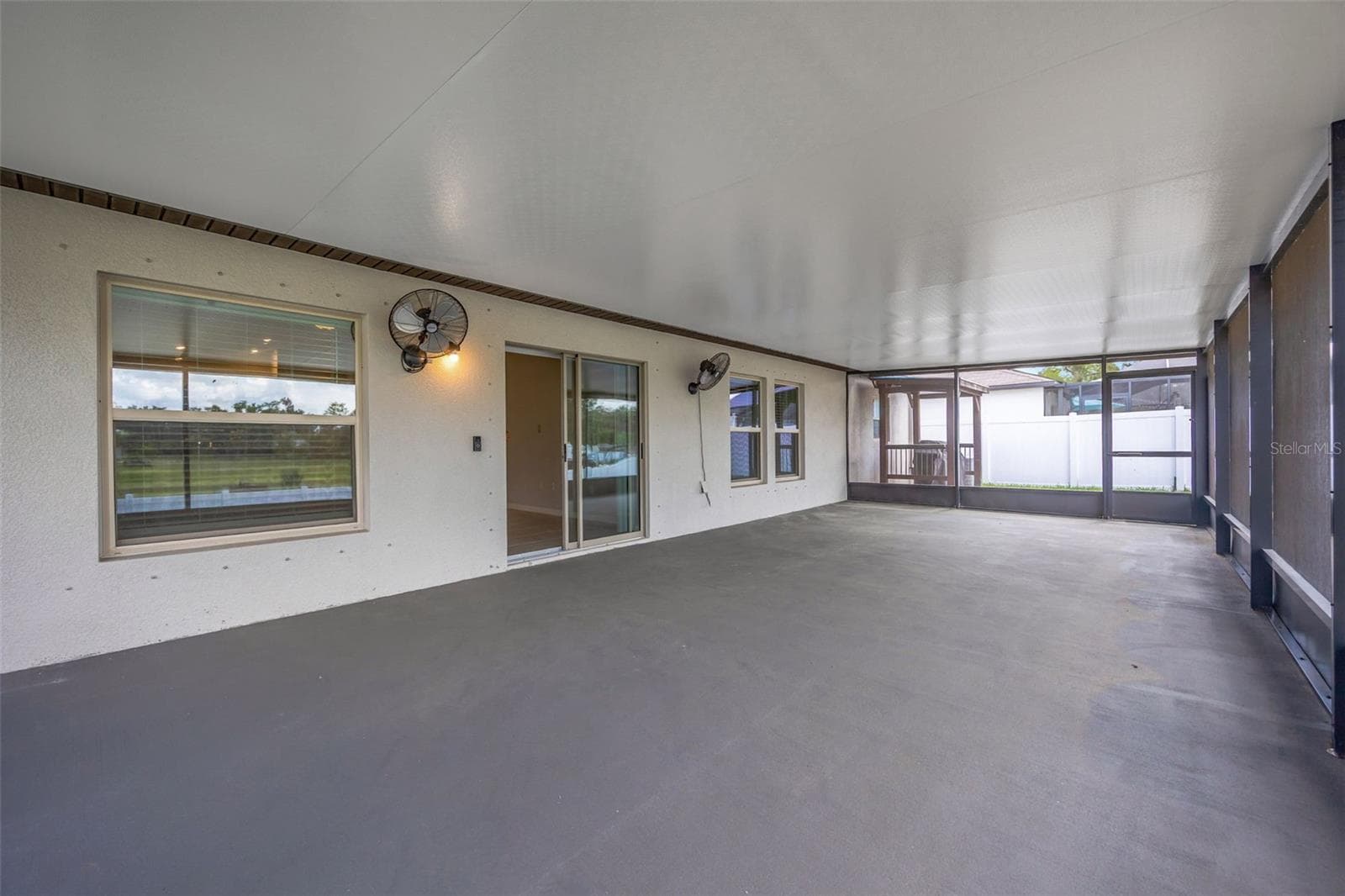Single Family Residence at 138 RAIN BERRY AVE, RUSKIN, photo 47 of 58