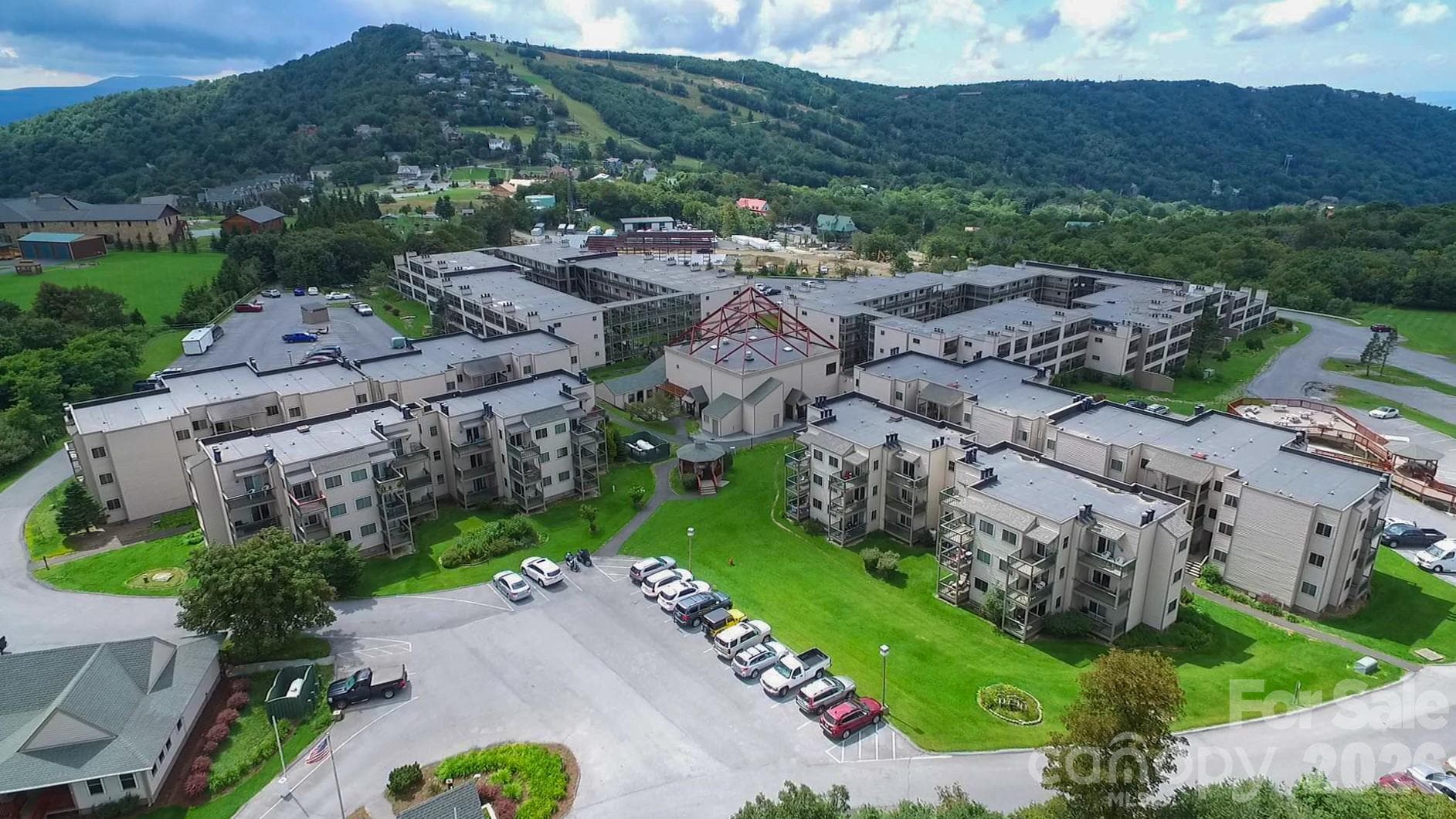 Condominium at Beech Mountain, photo 29 of 48