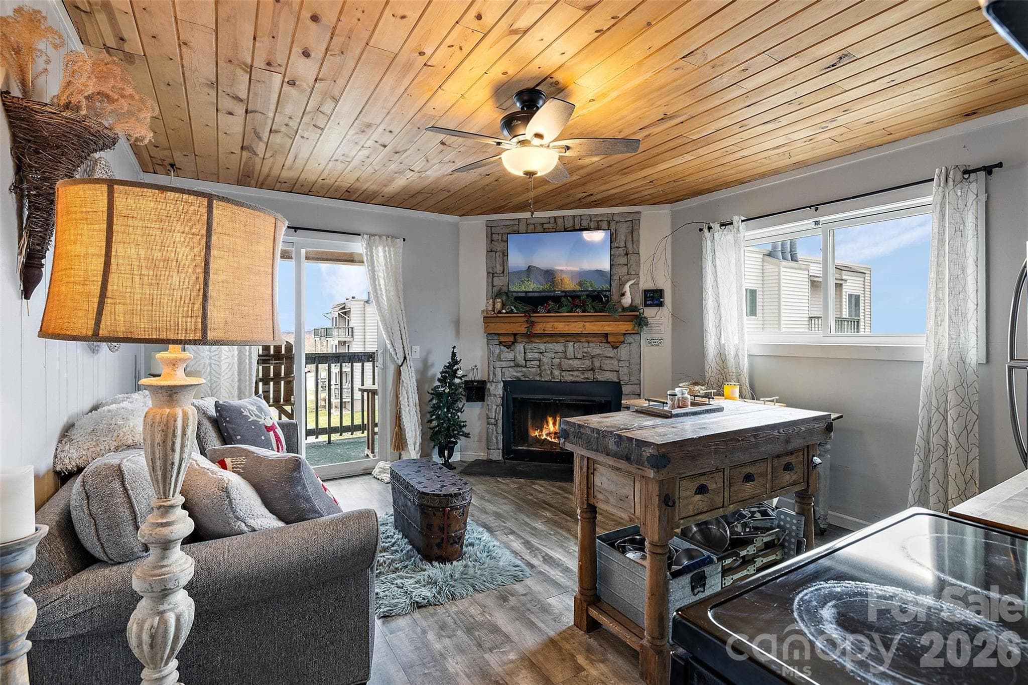 Condominium at Beech Mountain, photo 18 of 48