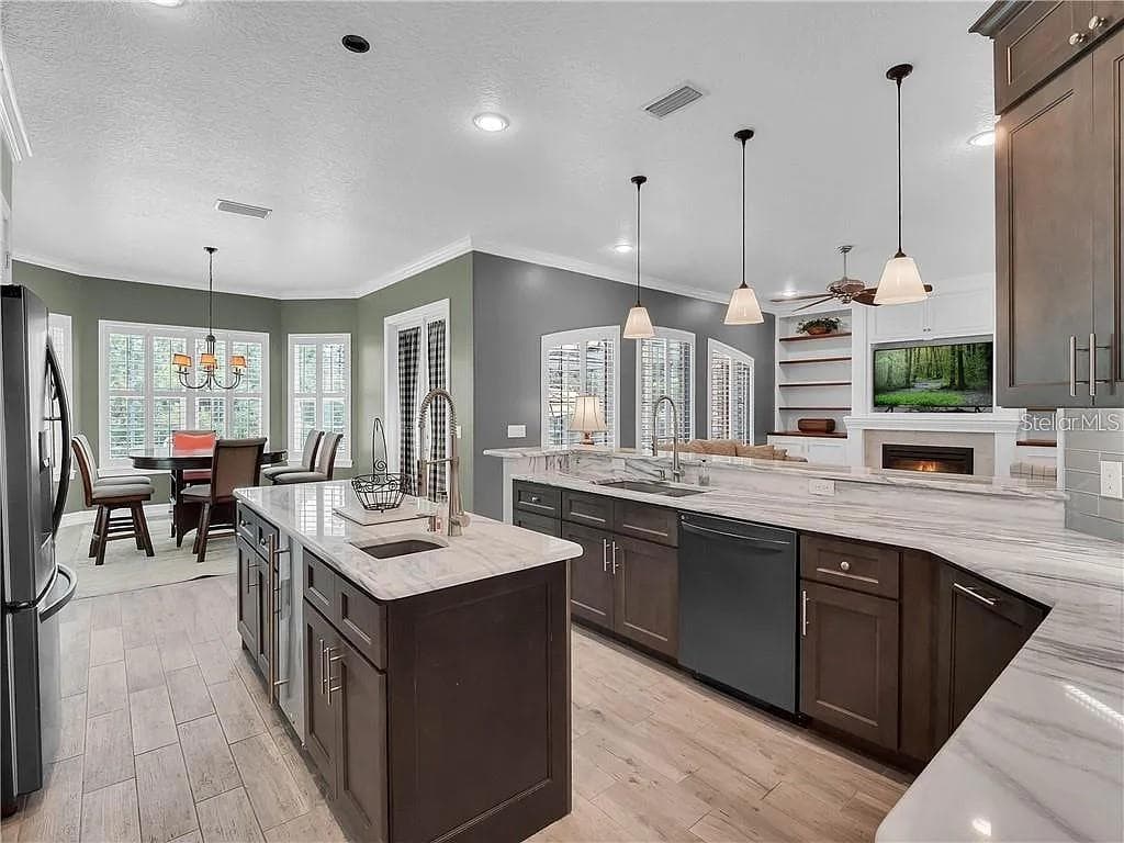Single Family Residence at 2660 WINNEMISSETT OAKS DR, DELAND, photo 12 of 57