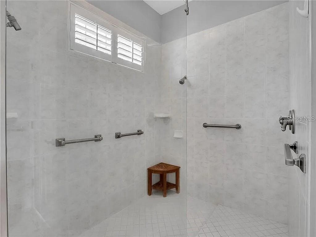 Single Family Residence at 2660 WINNEMISSETT OAKS DR, DELAND, photo 21 of 57