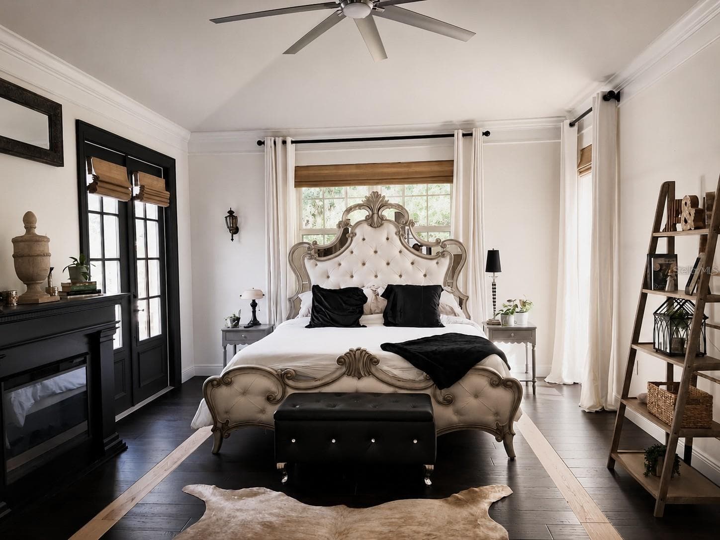 Gorgeous Downstairs master has New custom Hardwood floors New Impact Windows  & New French Doors. Custom Bamboo Blinds and Crown Molding added - 3171 DICK WILSON DR, SARASOTA
