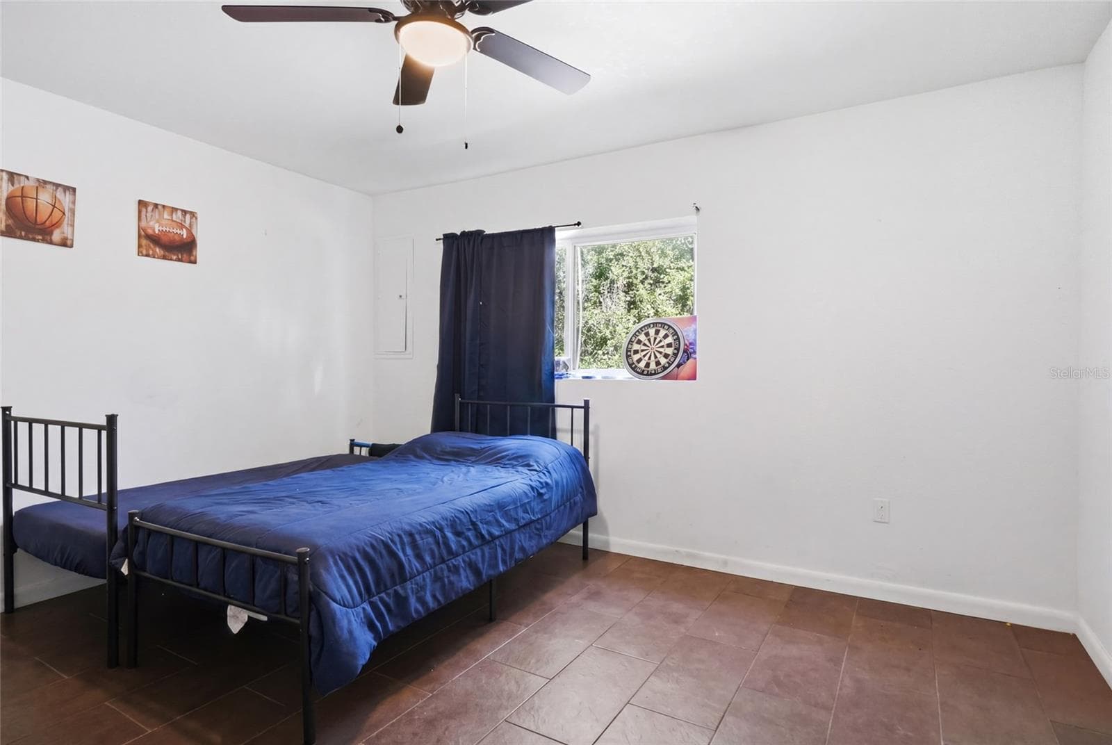 Single Family Residence at 401 SE FALCON RD, BRANFORD, photo 35 of 76