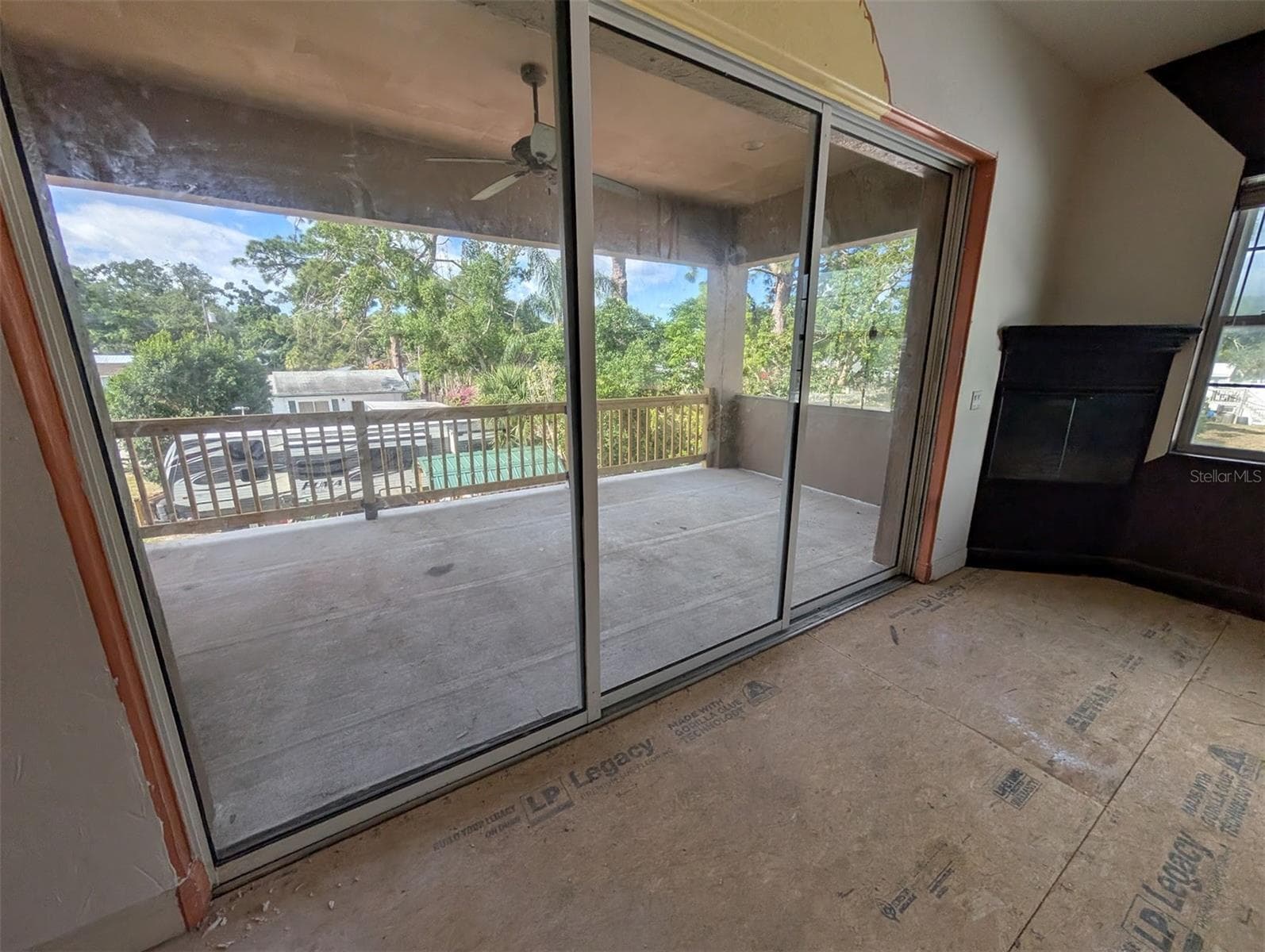 Single Family Residence at 3006 HAWTHORNE ST, SARASOTA, photo 7 of 14