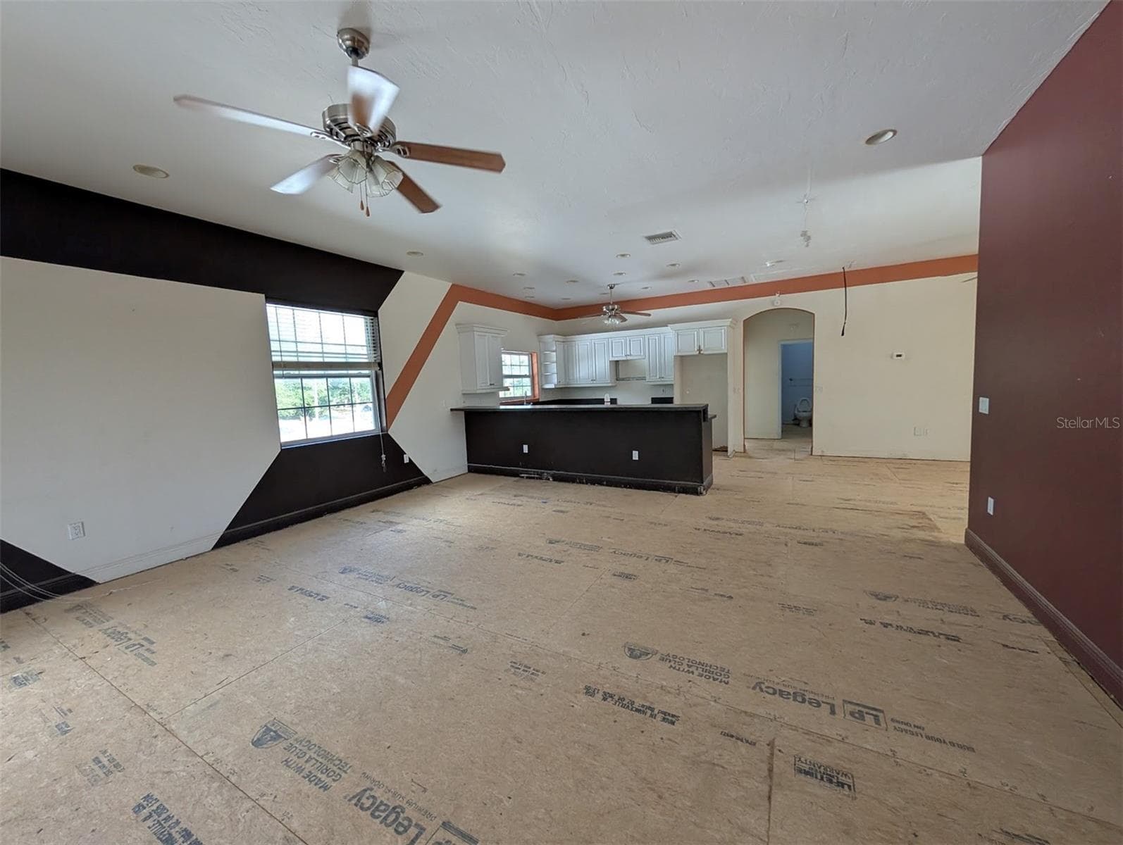 Single Family Residence at 3006 HAWTHORNE ST, SARASOTA, photo 8 of 14