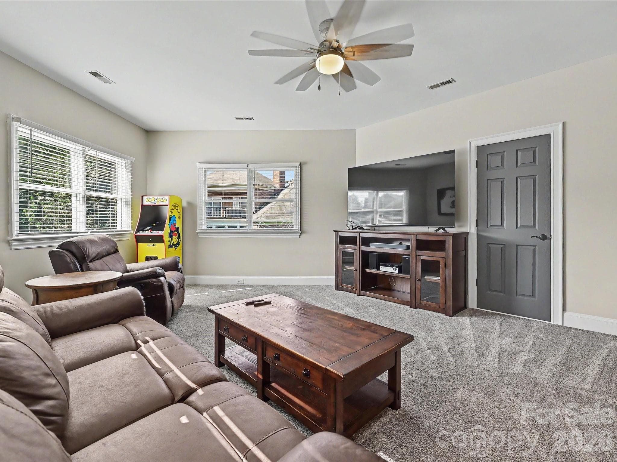 Single Family Residence at 17626 Spinnakers Reach Drive, Cornelius, photo 39 of 48