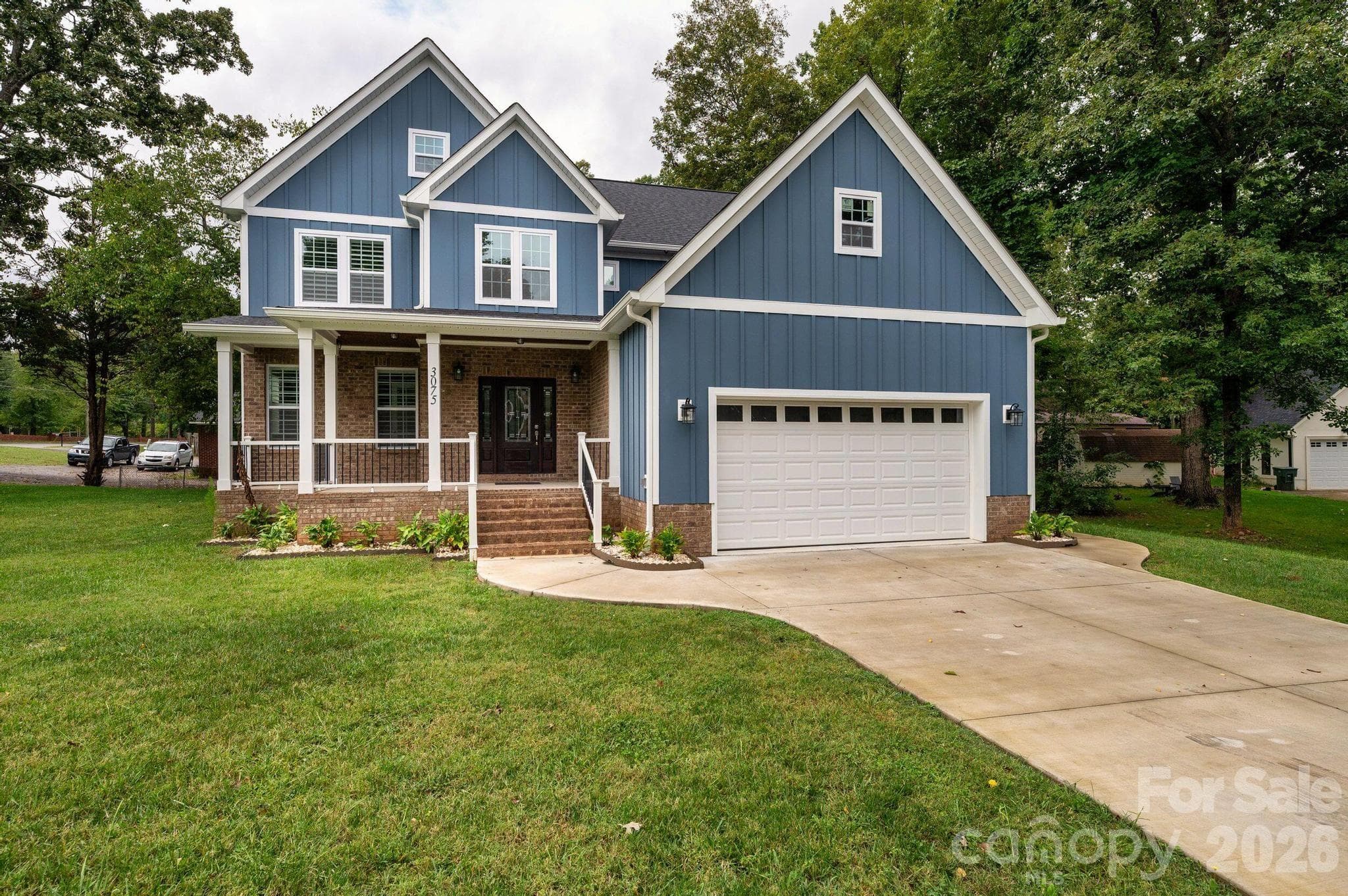 Single Family Residence at Gastonia, photo 2 of 24