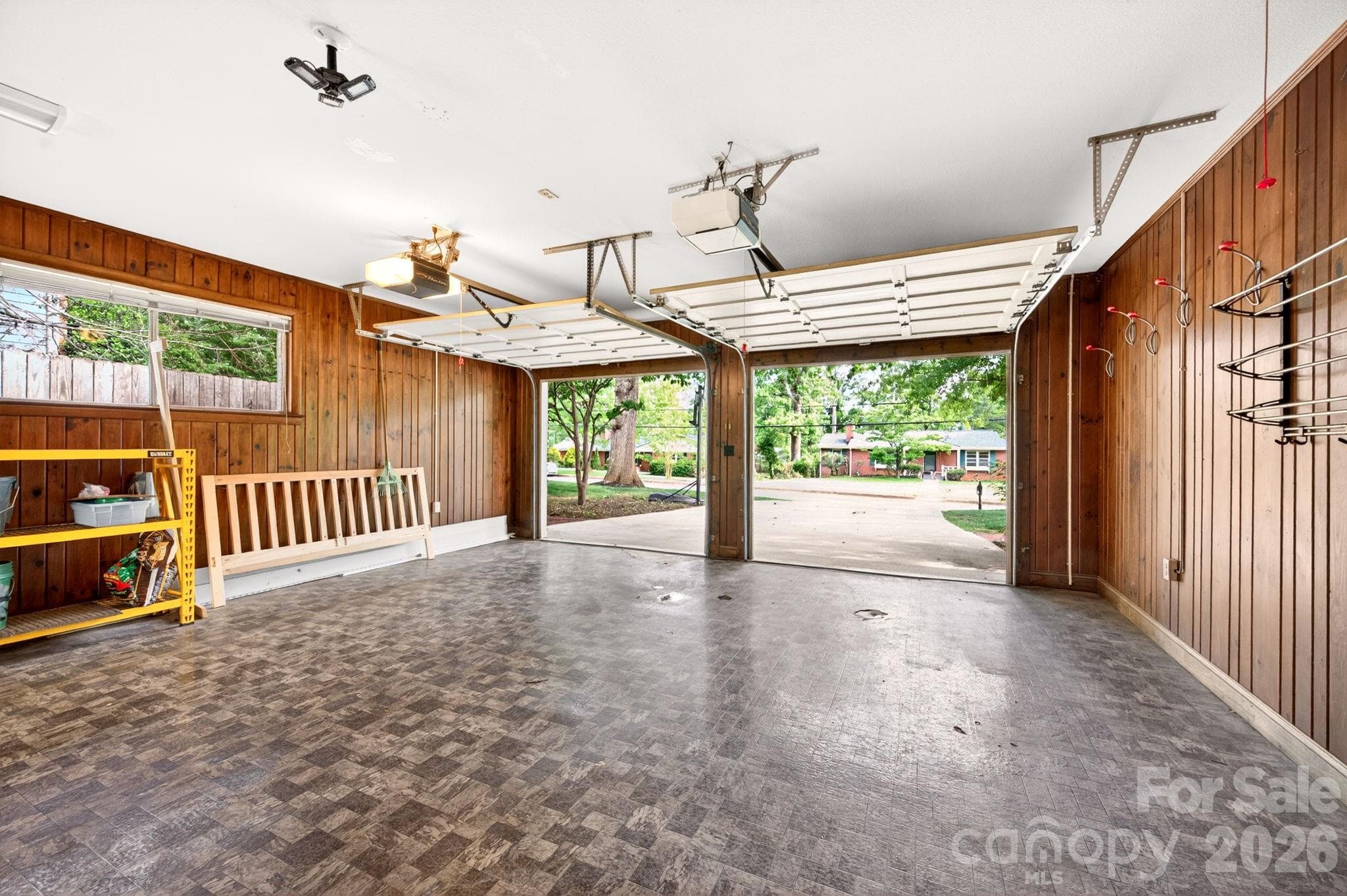 Heated garage with tons of space - 25 Bevlyn Drive, Asheville