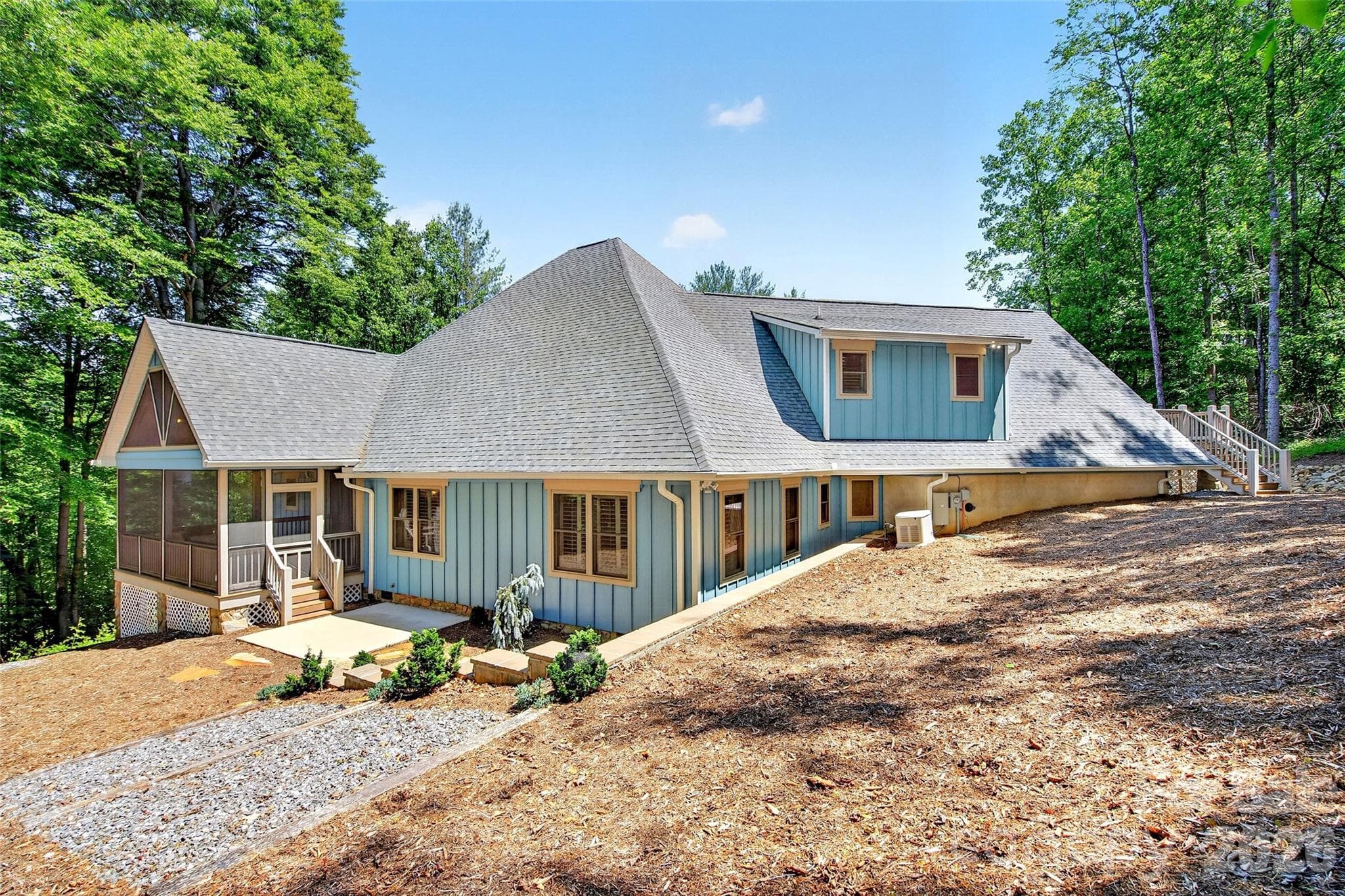 Single Family Residence at 225 Henrys Glen Drive, Morganton, photo 4 of 47