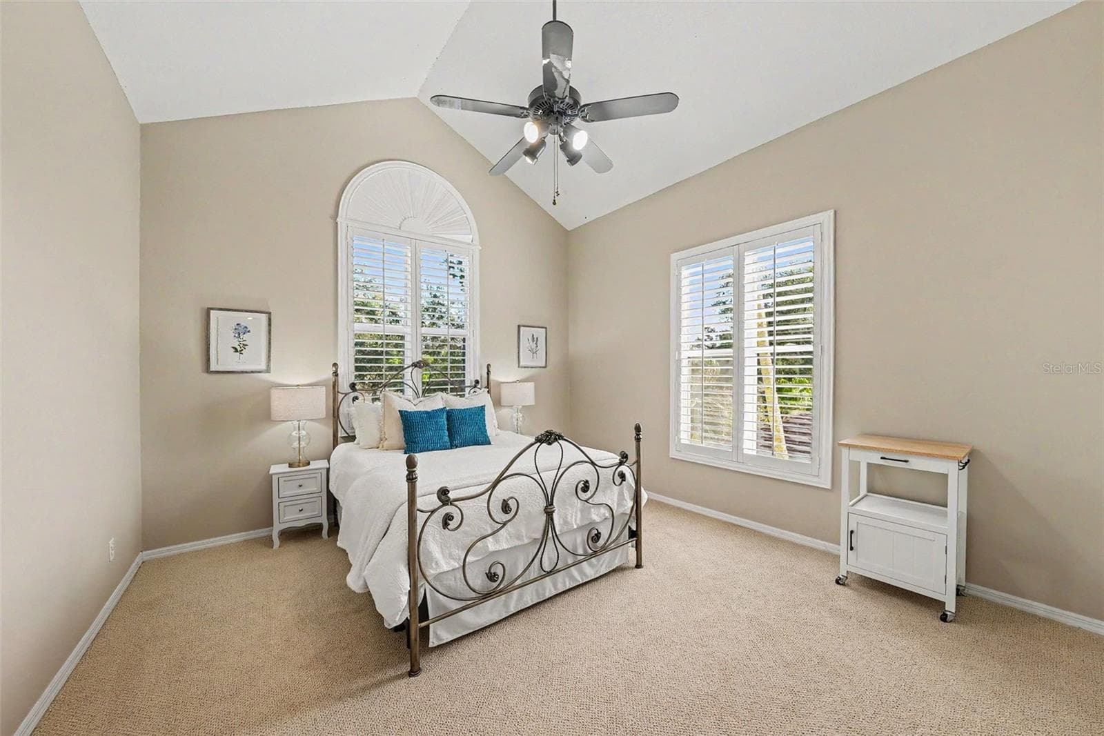 Single Family Residence at 833 MARCO DR NE, ST PETERSBURG, photo 30 of 51