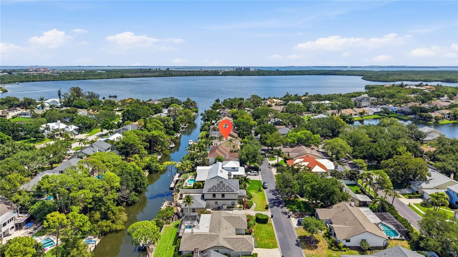 Single Family Residence at 833 MARCO DR NE, ST PETERSBURG, photo 46 of 51