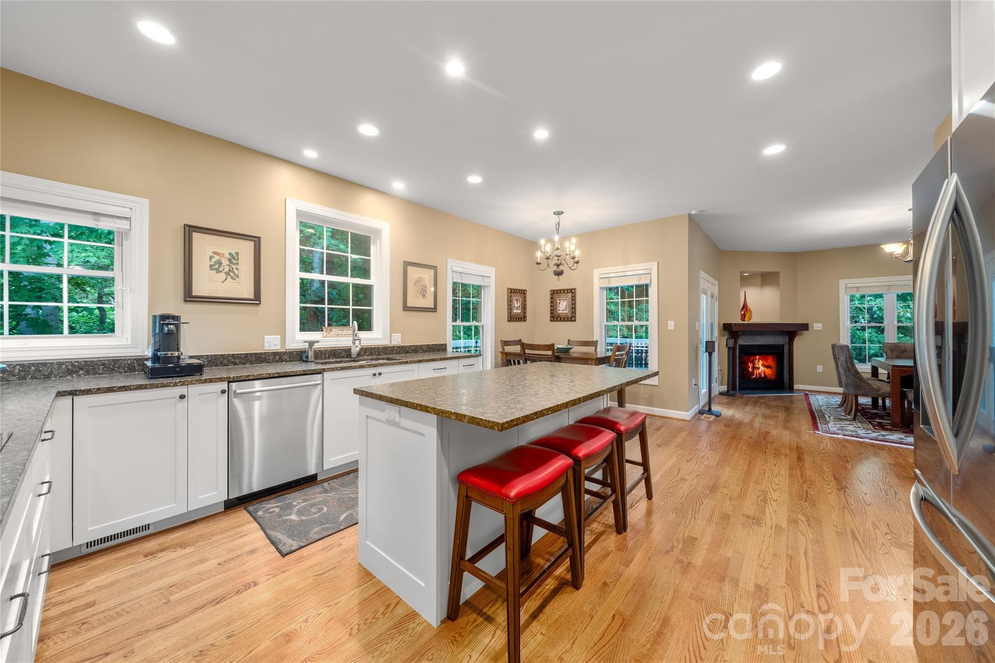 Single Family Residence at 100 Welwyn Lane, Asheville, photo 14 of 46