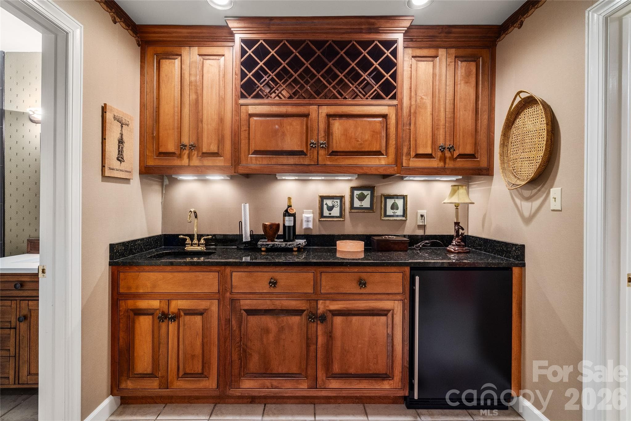 Single Family Residence at 100 Welwyn Lane, Asheville, photo 36 of 46