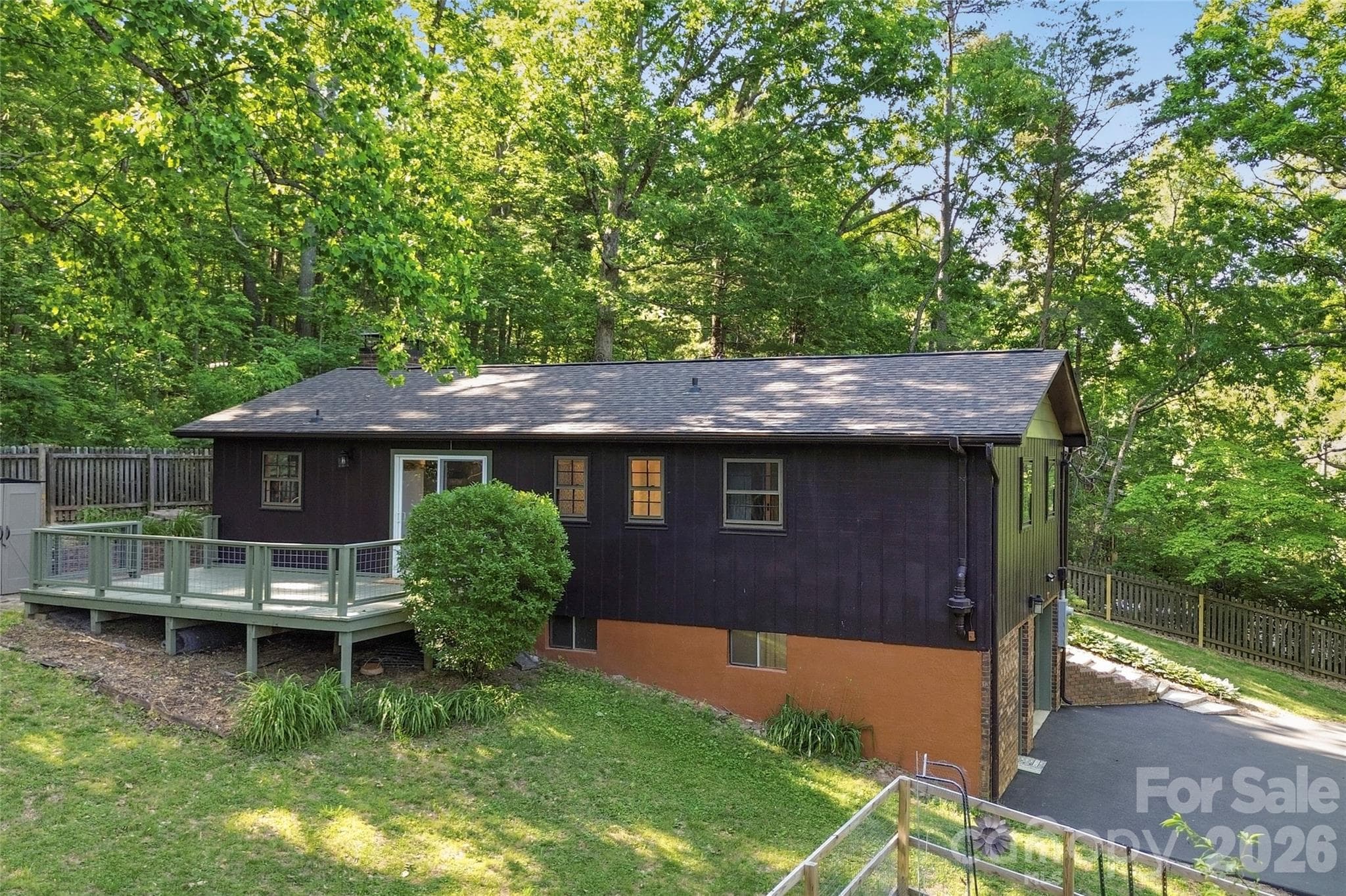 Single Family Residence at 38 Nixon Terrace, Asheville, photo 35 of 48