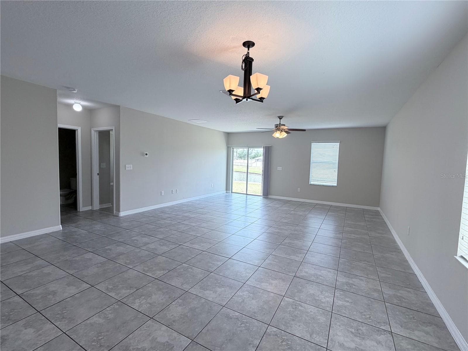 Single Family Residence at 10013 CRESTED FRINGE DR, RIVERVIEW, photo 17 of 25