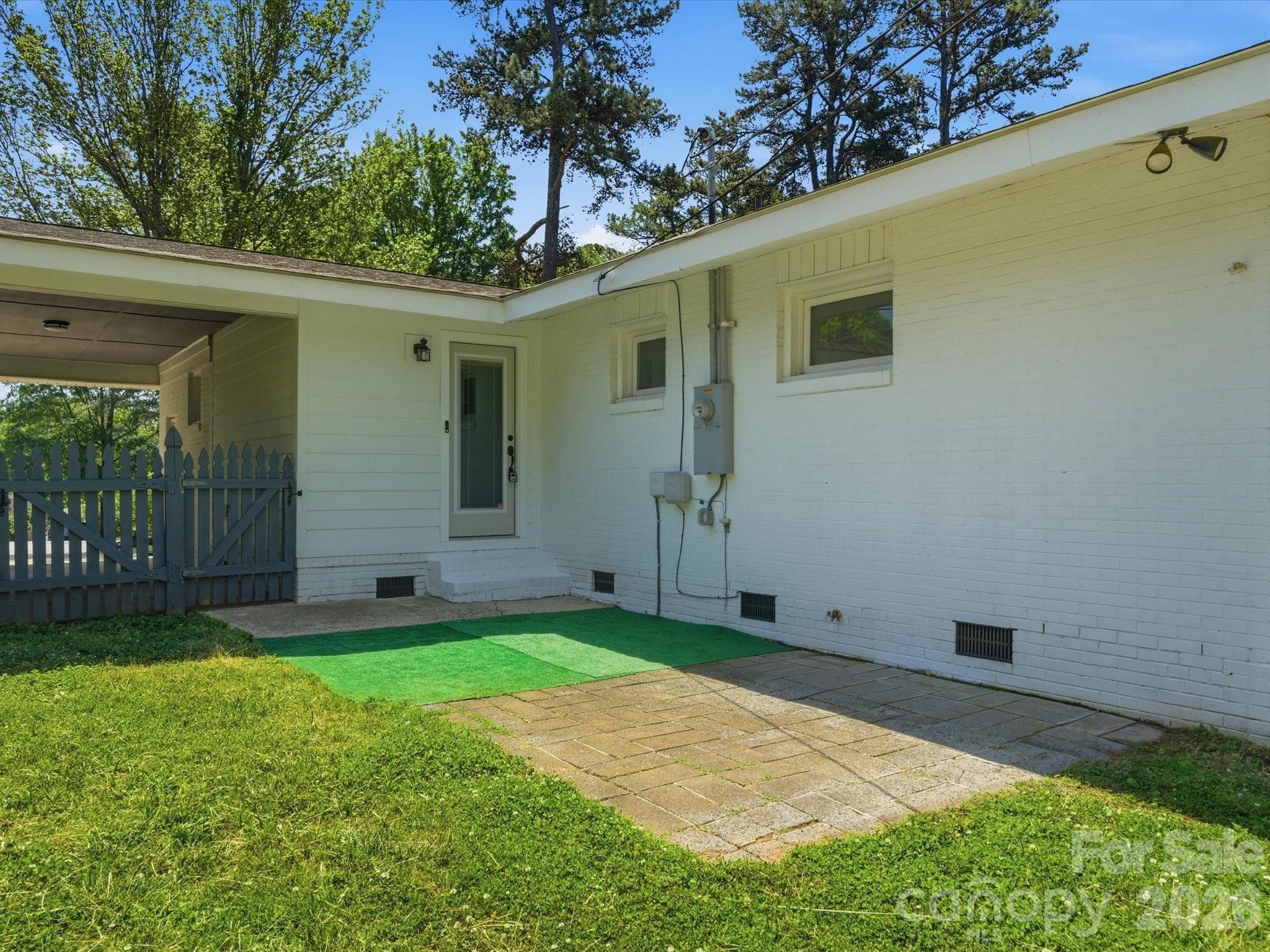 Single Family Residence at 3633 Rosehaven Drive, Charlotte, photo 40 of 43