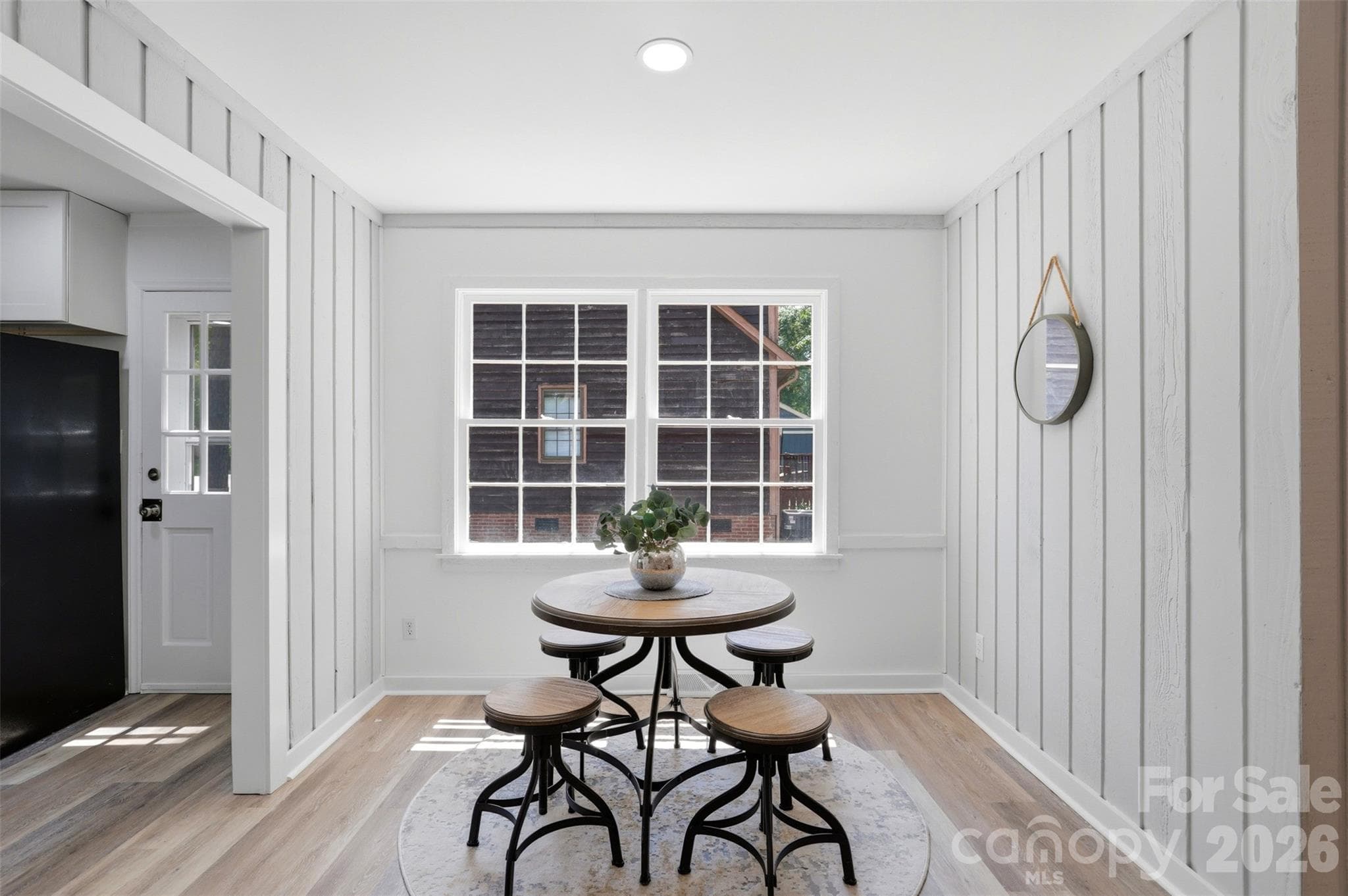 Dining niche off living room - 9624 Central Drive, Mint Hill