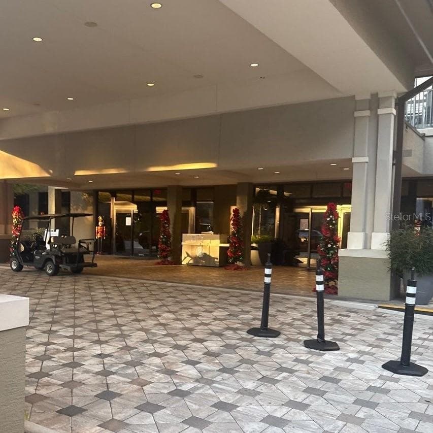Covered Main Entrance - 14501 GROVE RESORT AVE #2616, WINTER GARDEN