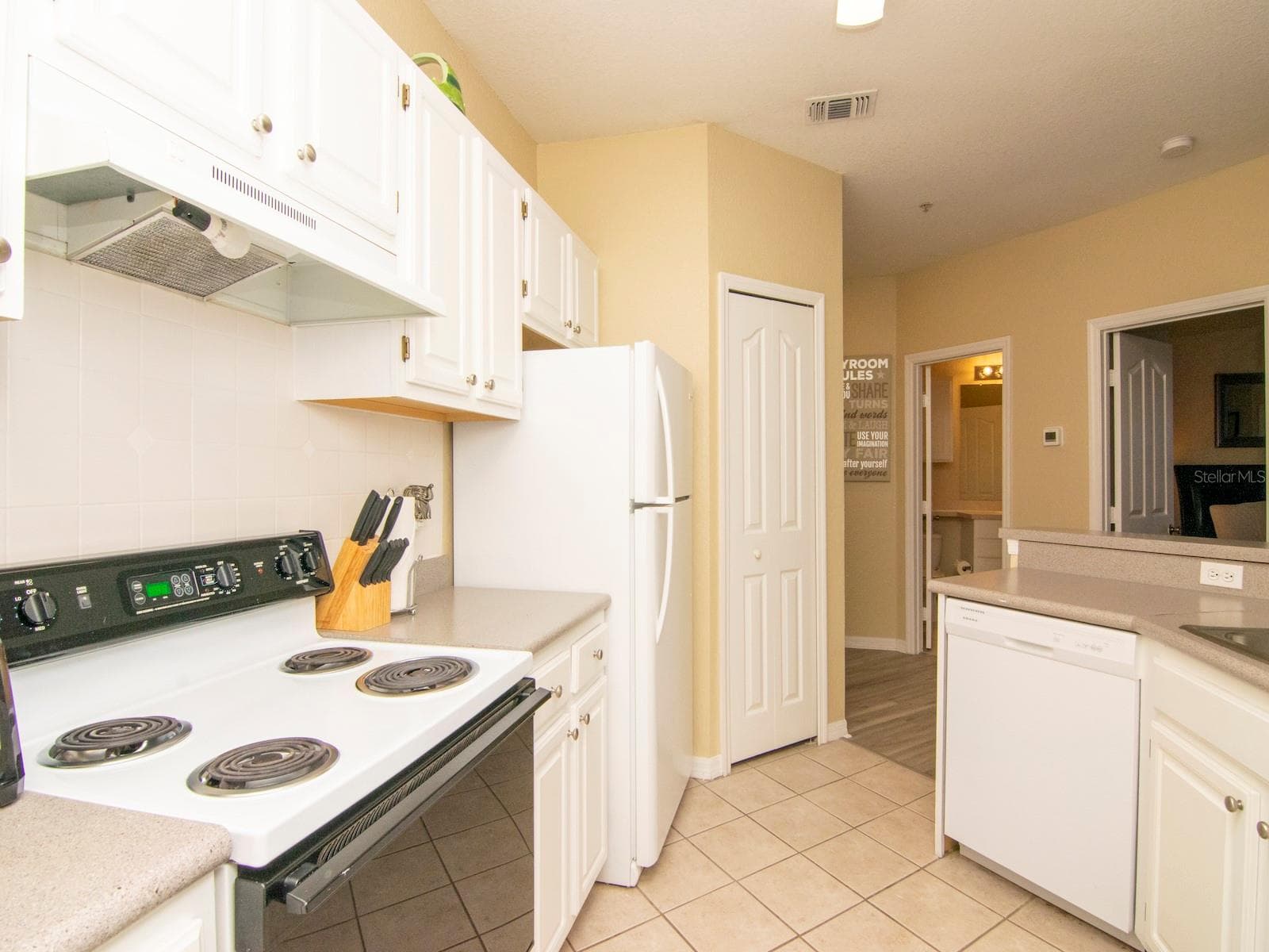 Kitchen - 5815 LEGACY CRESCENT PL #202, RIVERVIEW