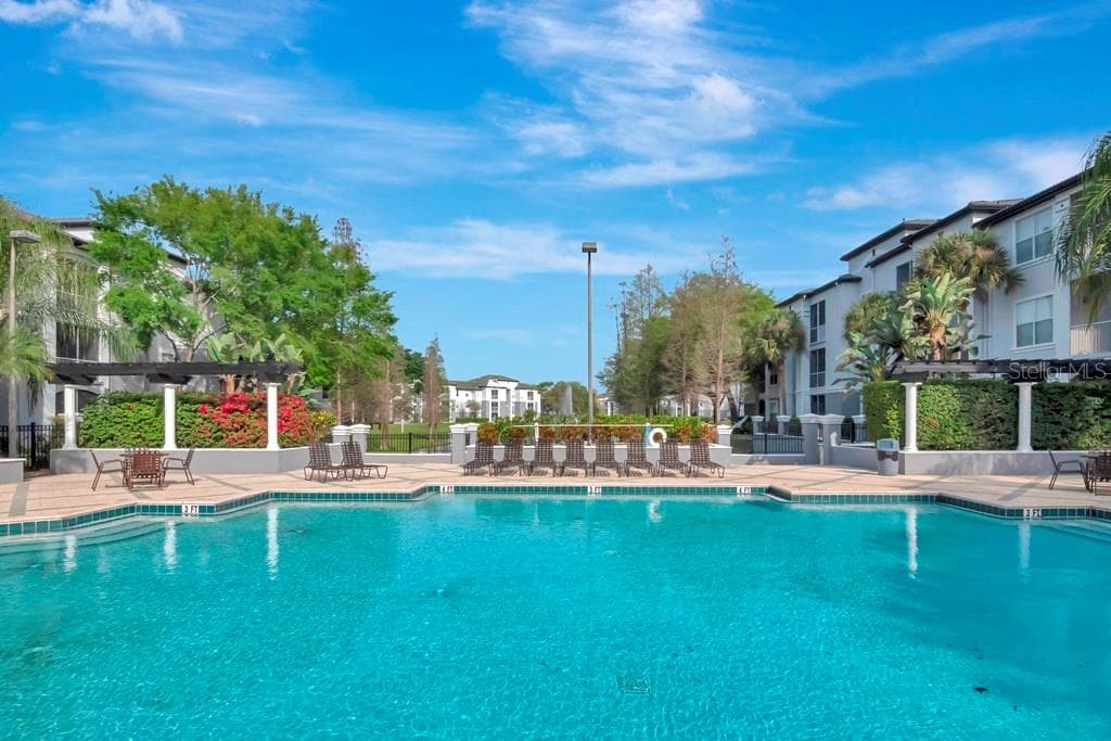 Primary Pool Area behind Clubhouse - 5815 LEGACY CRESCENT PL #202, RIVERVIEW